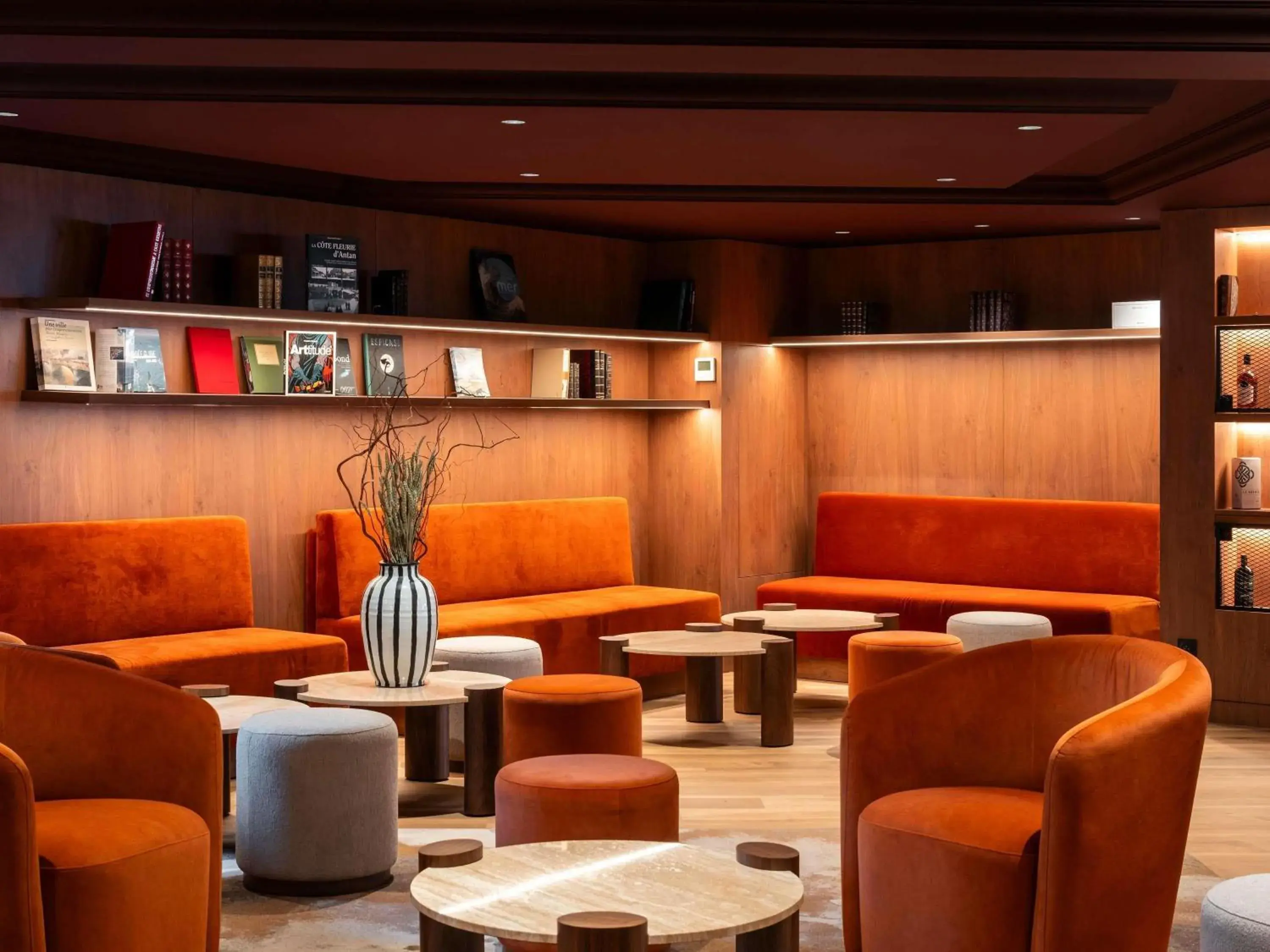 Property building in Mercure Rouen Centre Champ de Mars Property building in Mercure Rouen Centre Champ de Mars