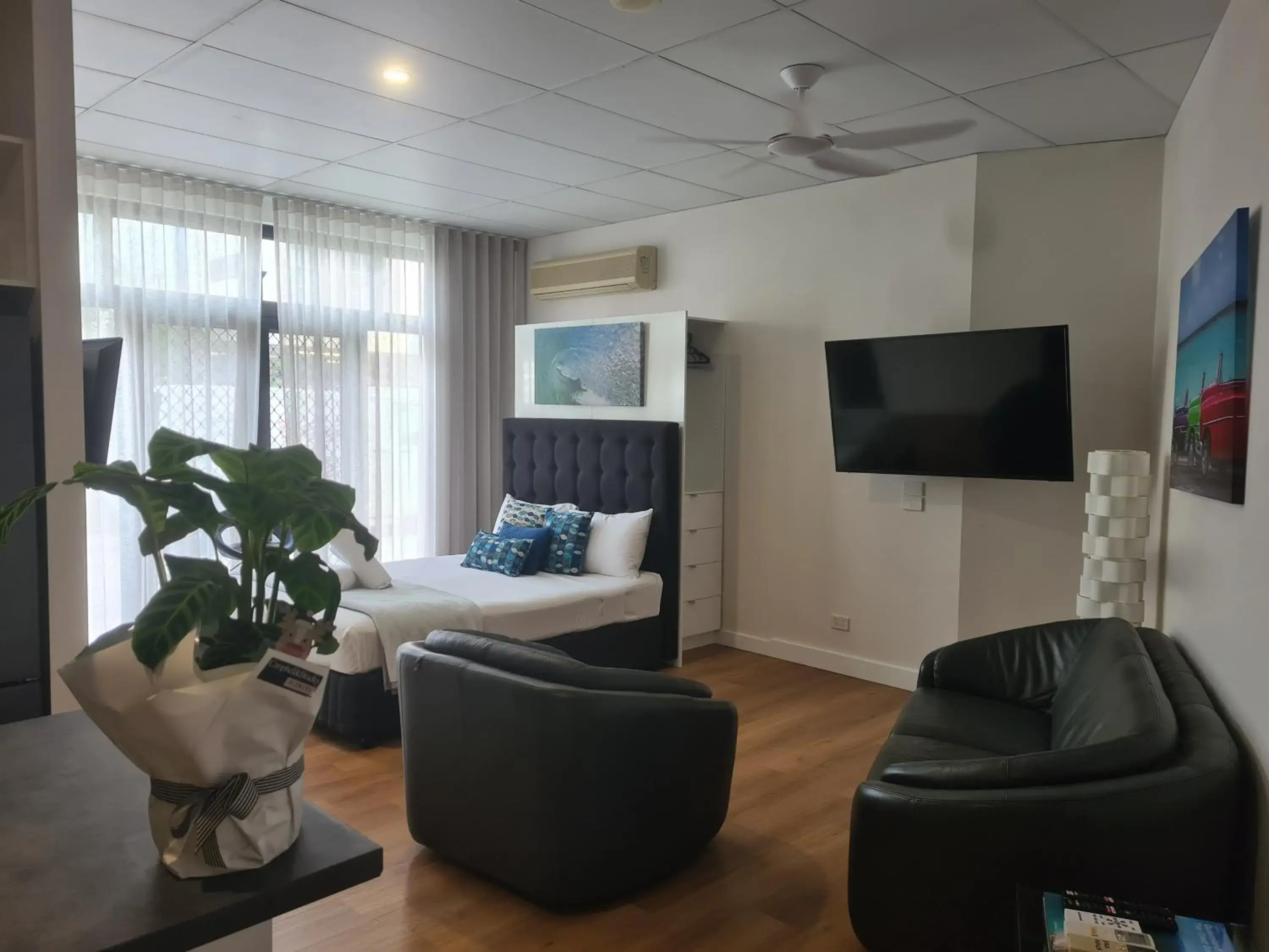 Bed in Pandanus Mooloolaba Bed in Pandanus Mooloolaba