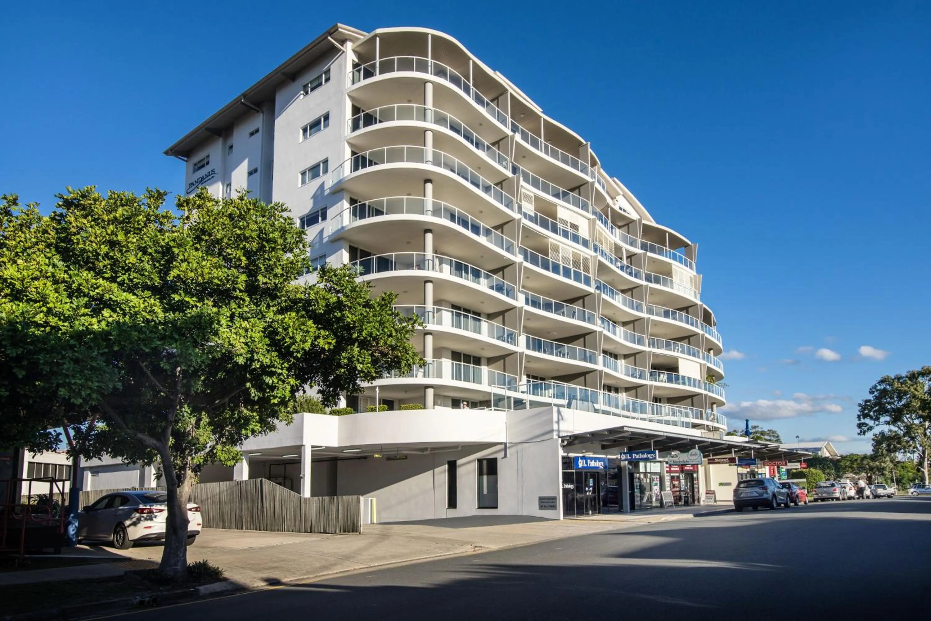 Property building in Pandanus Mooloolaba