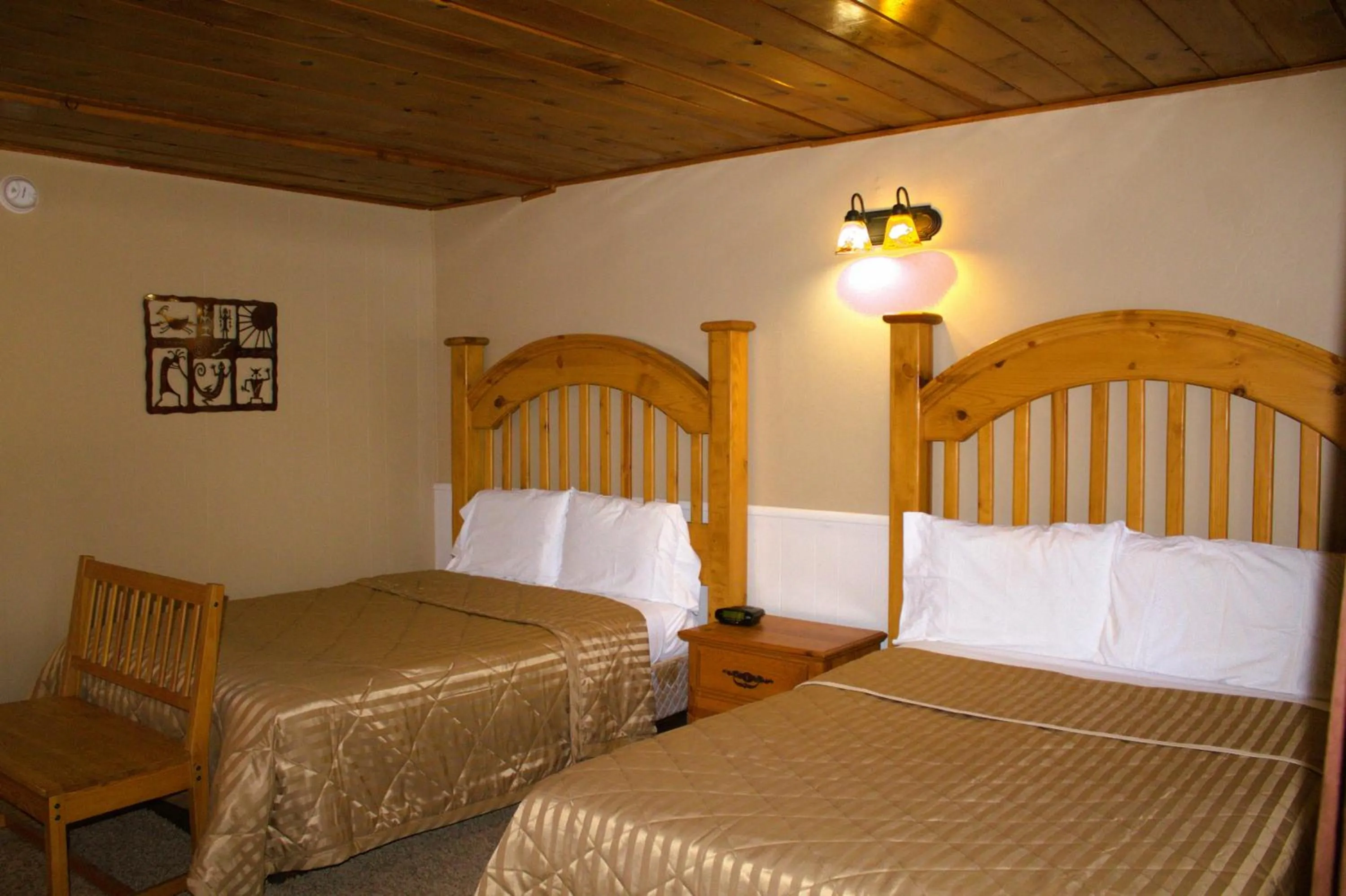 Bed in Goldmine Lodge