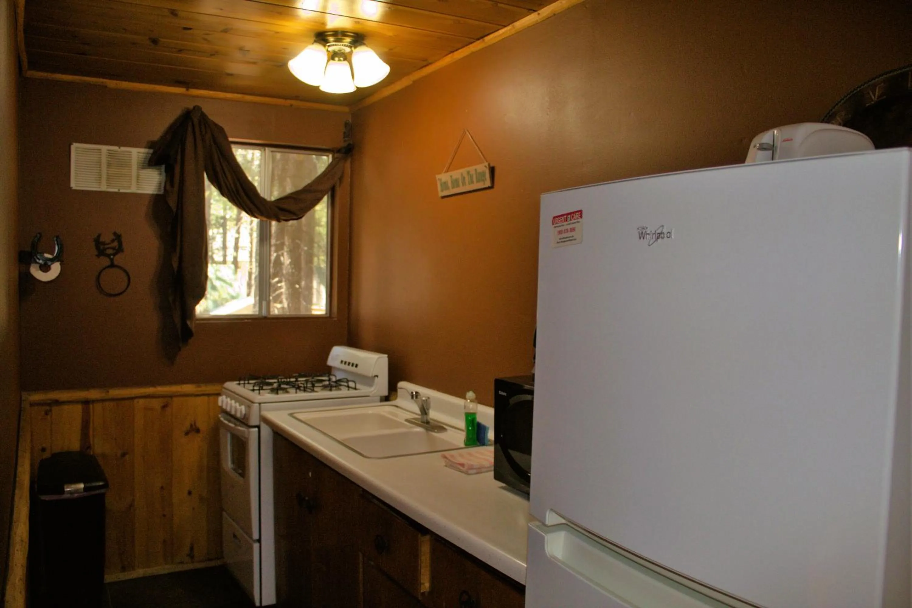 kitchen in Goldmine Lodge