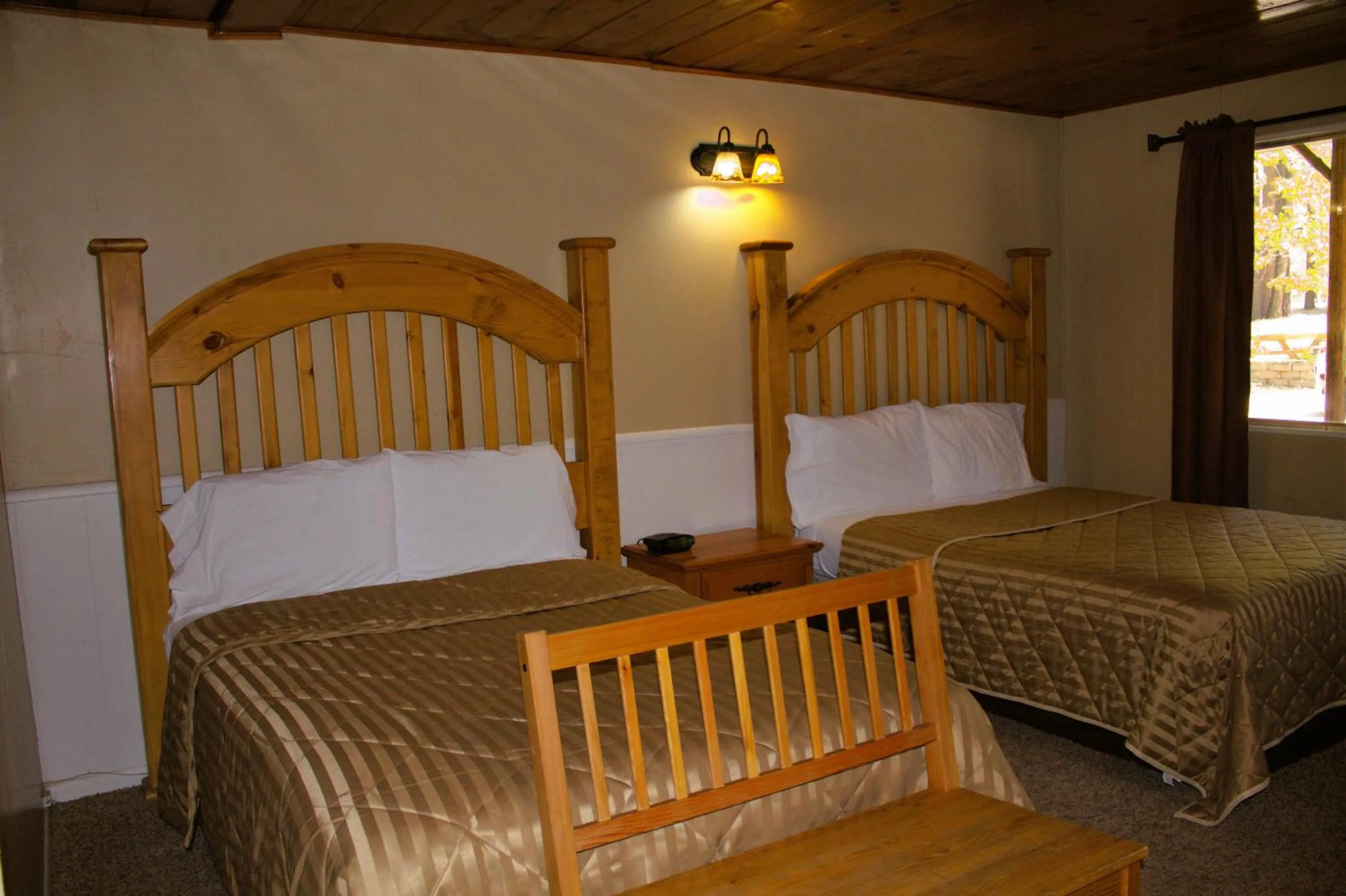 Bed in Goldmine Lodge