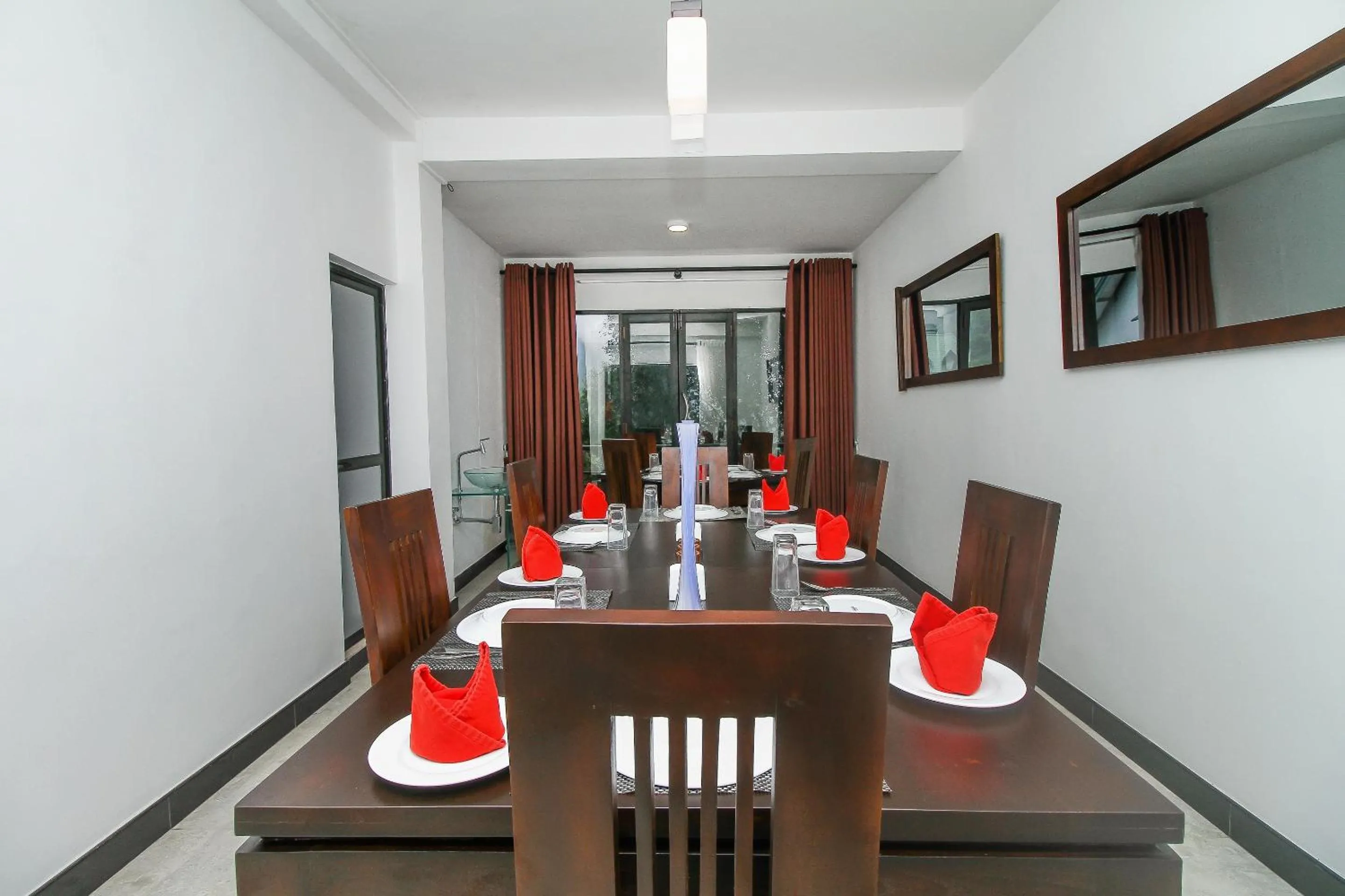 Restaurant/places to eat in Delphin Hotel