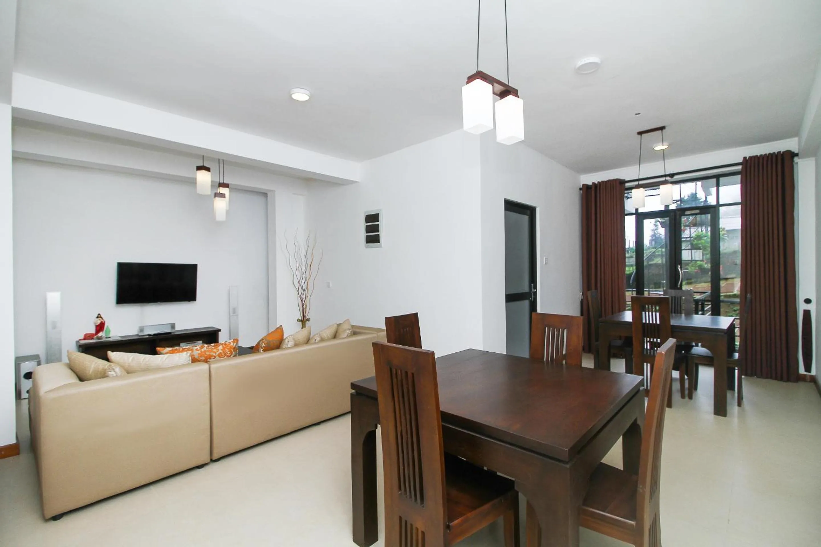 Dining area in Delphin Hotel