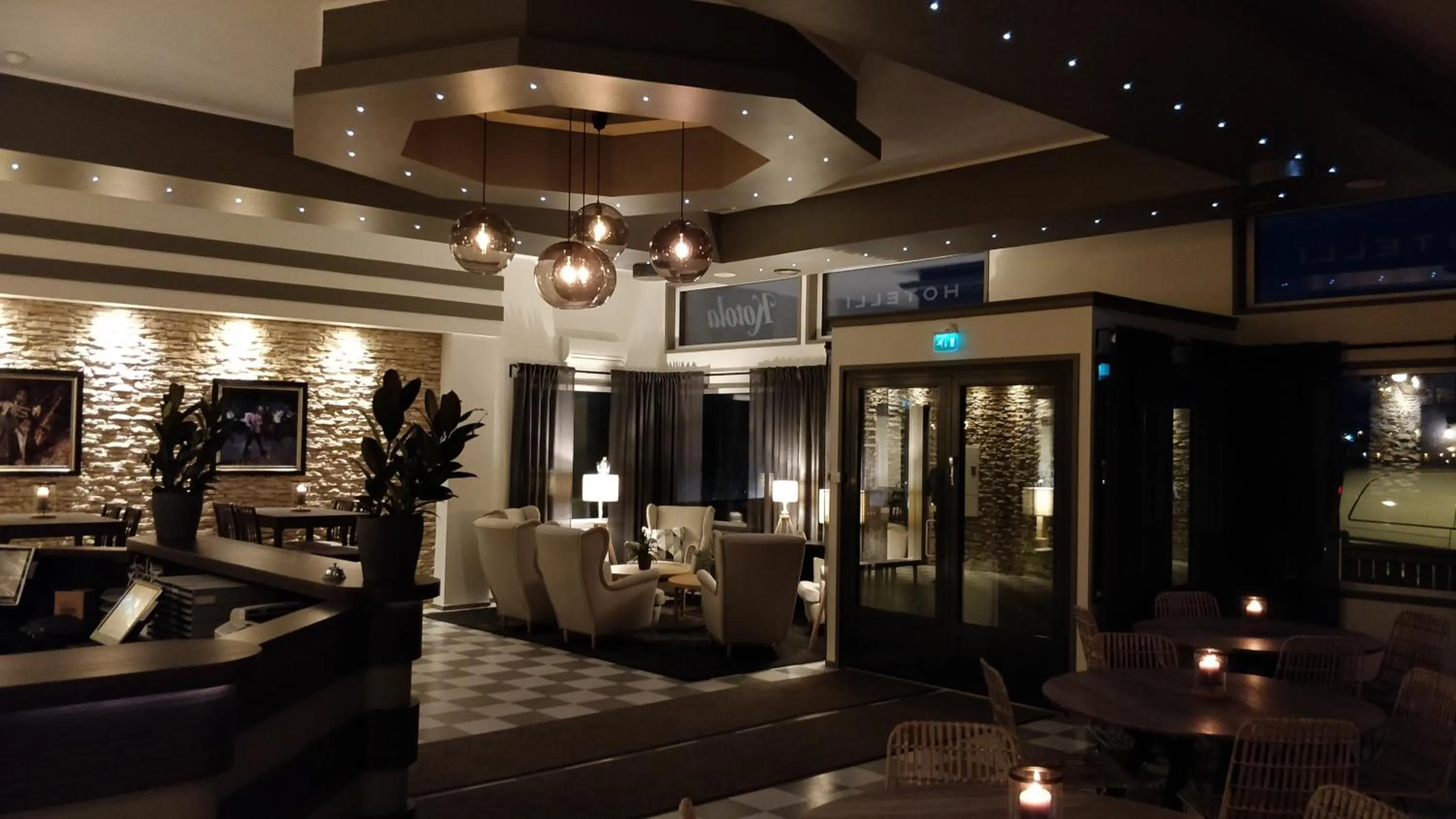 Lobby or reception in Hotelli Kotola