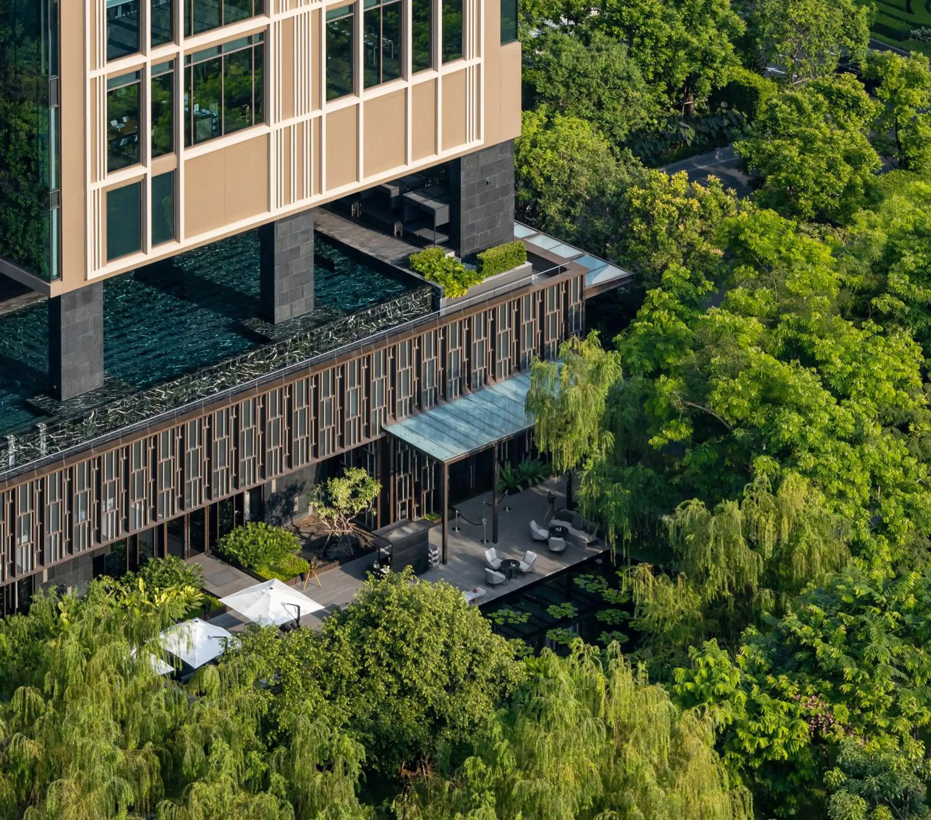 Pool view in Kimpton Maa-Lai Bangkok by IHG Pool view in Kimpton Maa-Lai Bangkok by IHG