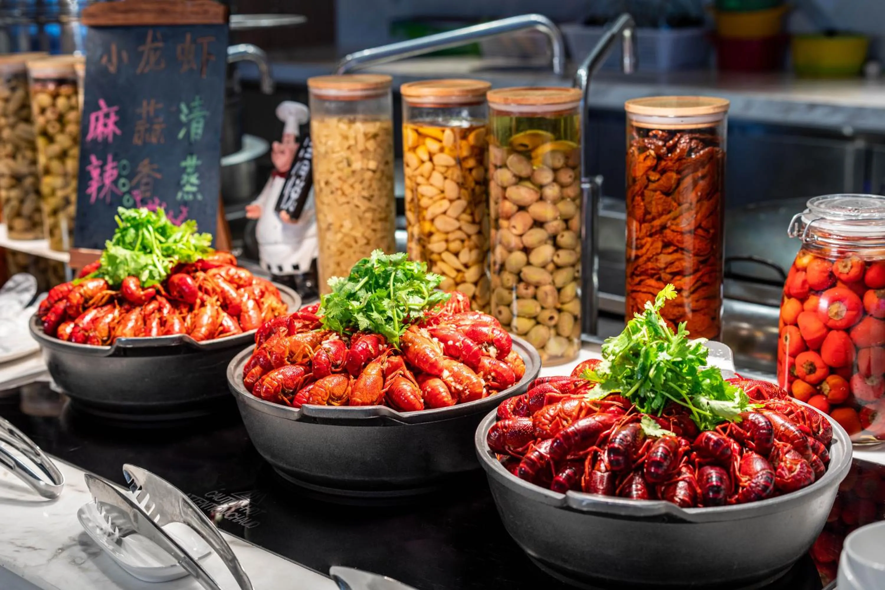 Restaurant/places to eat, Food in Holiday Inn Hangzhou Binjiang