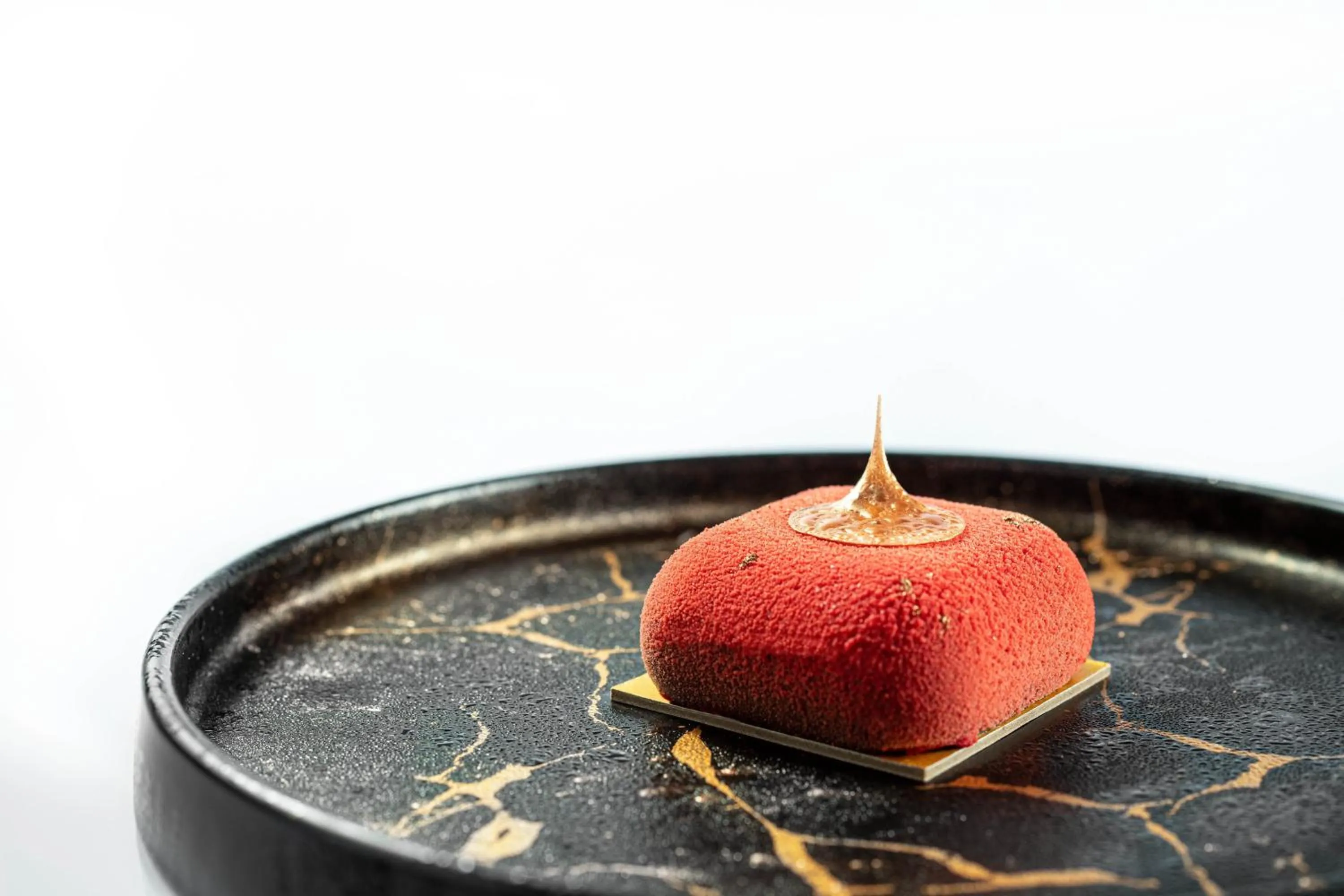 Lounge or bar in Holiday Inn Hangzhou Binjiang