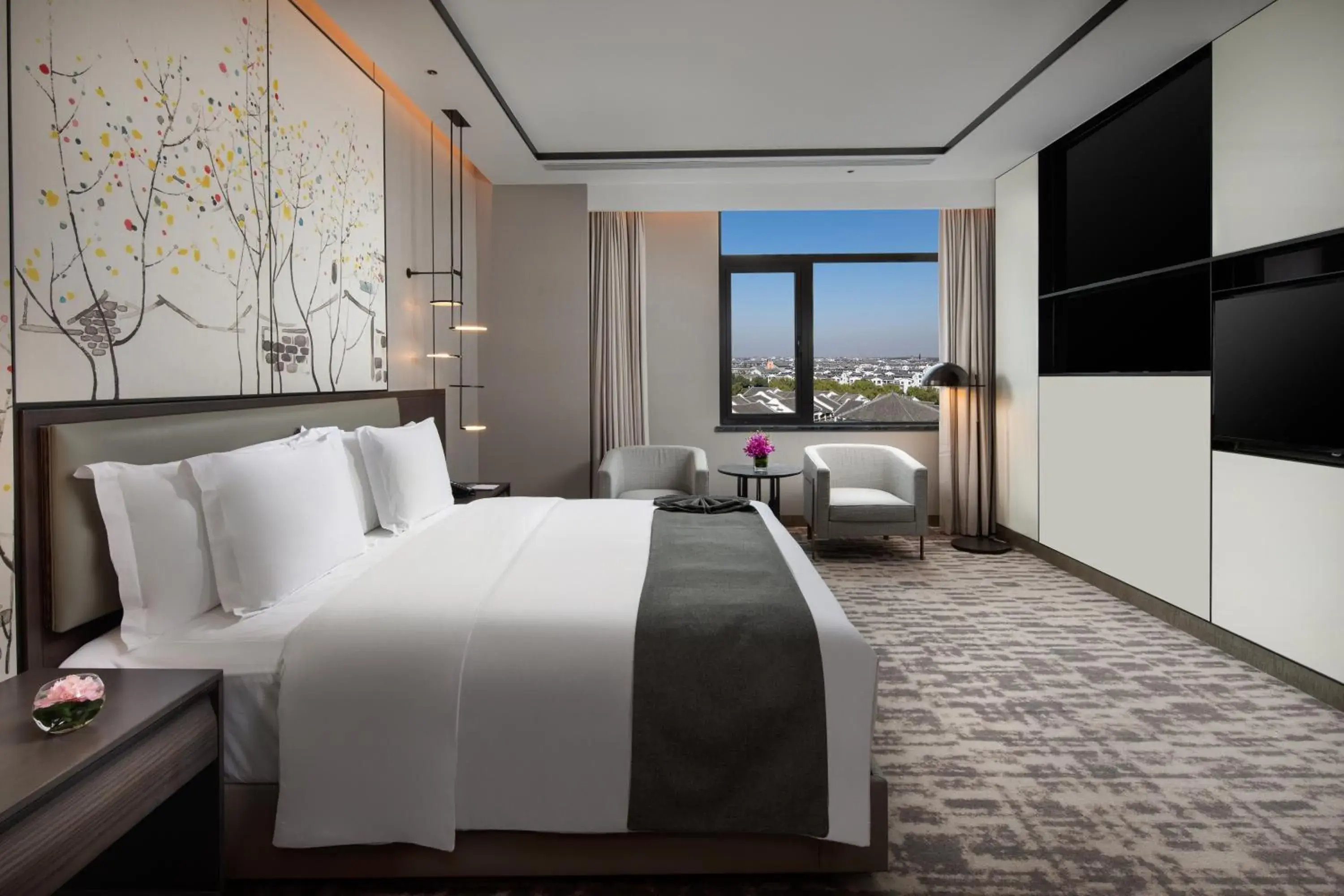 Bed in Crowne Plaza Wuzhen by IHG Bed in Crowne Plaza Wuzhen by IHG