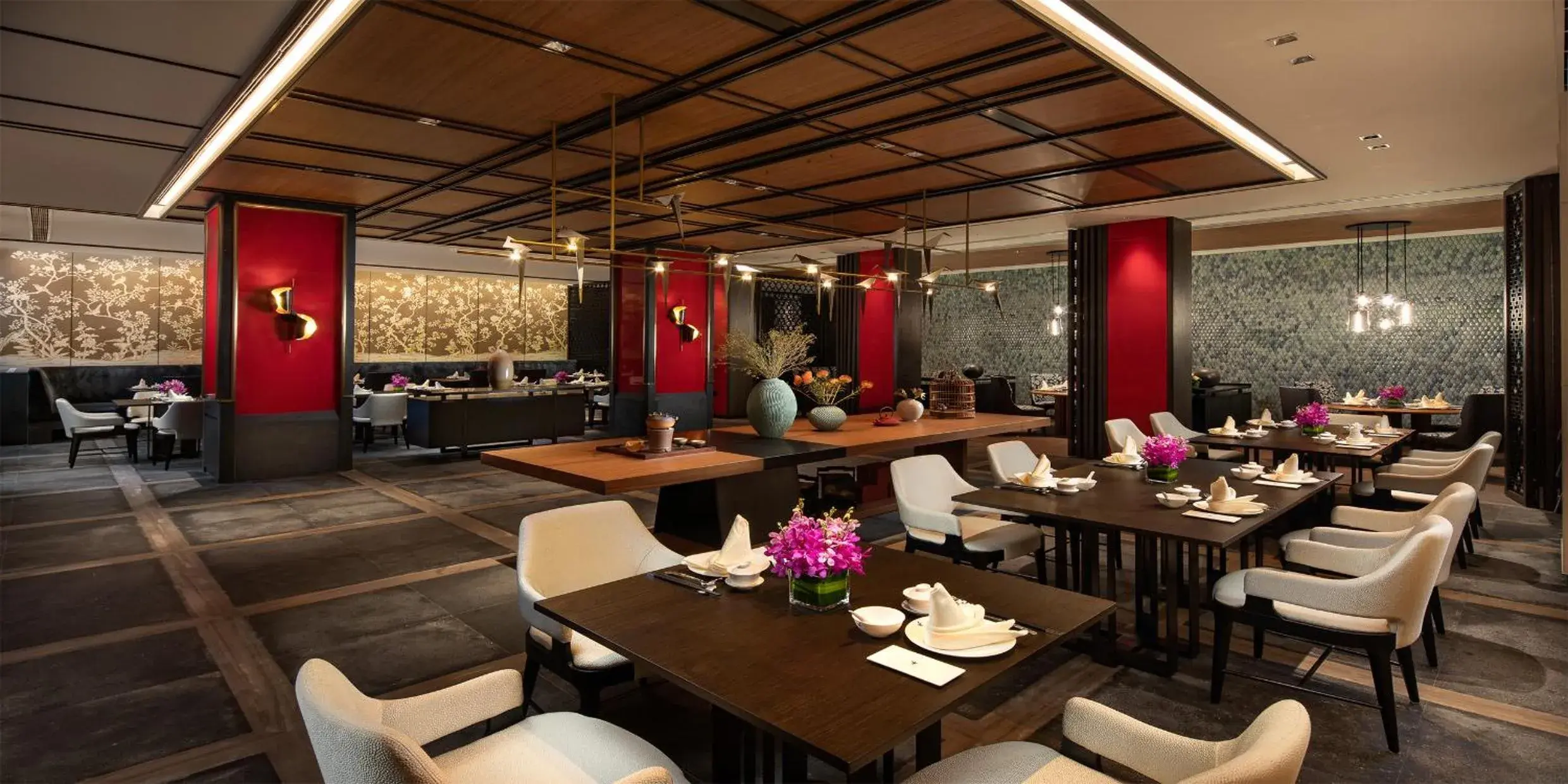 Restaurant/places to eat in Crowne Plaza Wuzhen by IHG Restaurant/places to eat in Crowne Plaza Wuzhen by IHG
