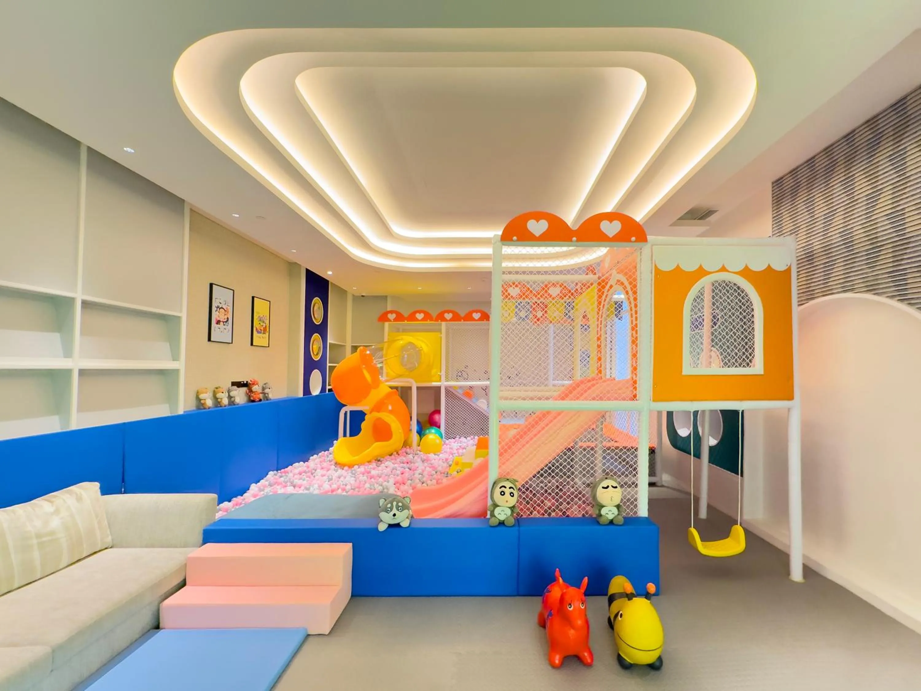 Children play ground, Bed in Crowne Plaza Wuzhen by IHG