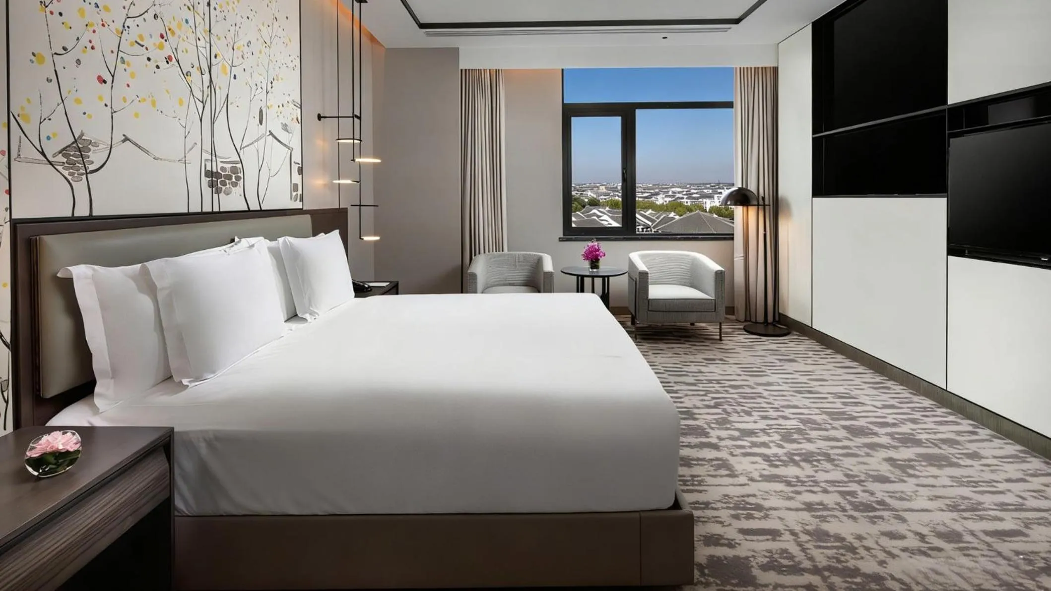 Photo of the whole room, Bed in Crowne Plaza Wuzhen by IHG