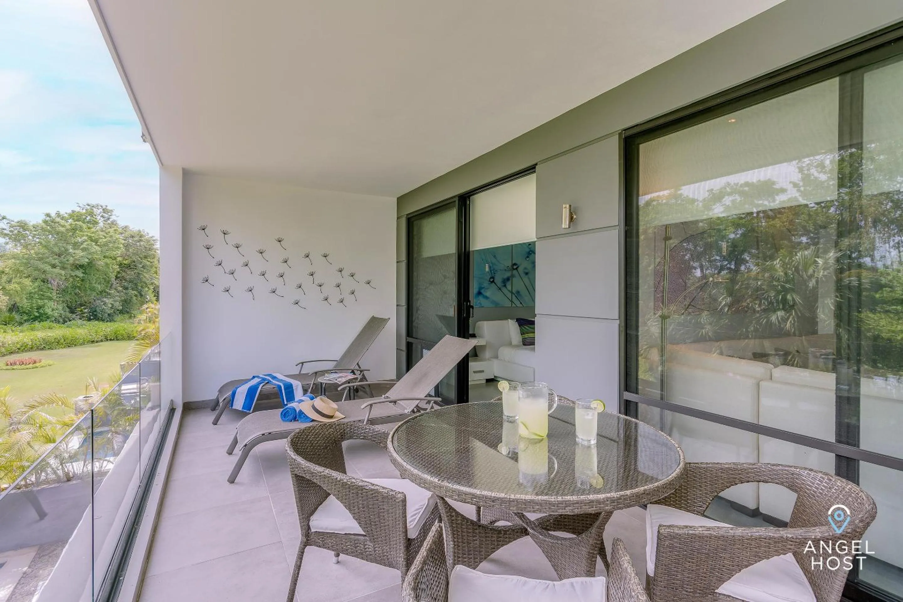Balcony/Terrace in Golfers' Paradise at Nick Price Residences!