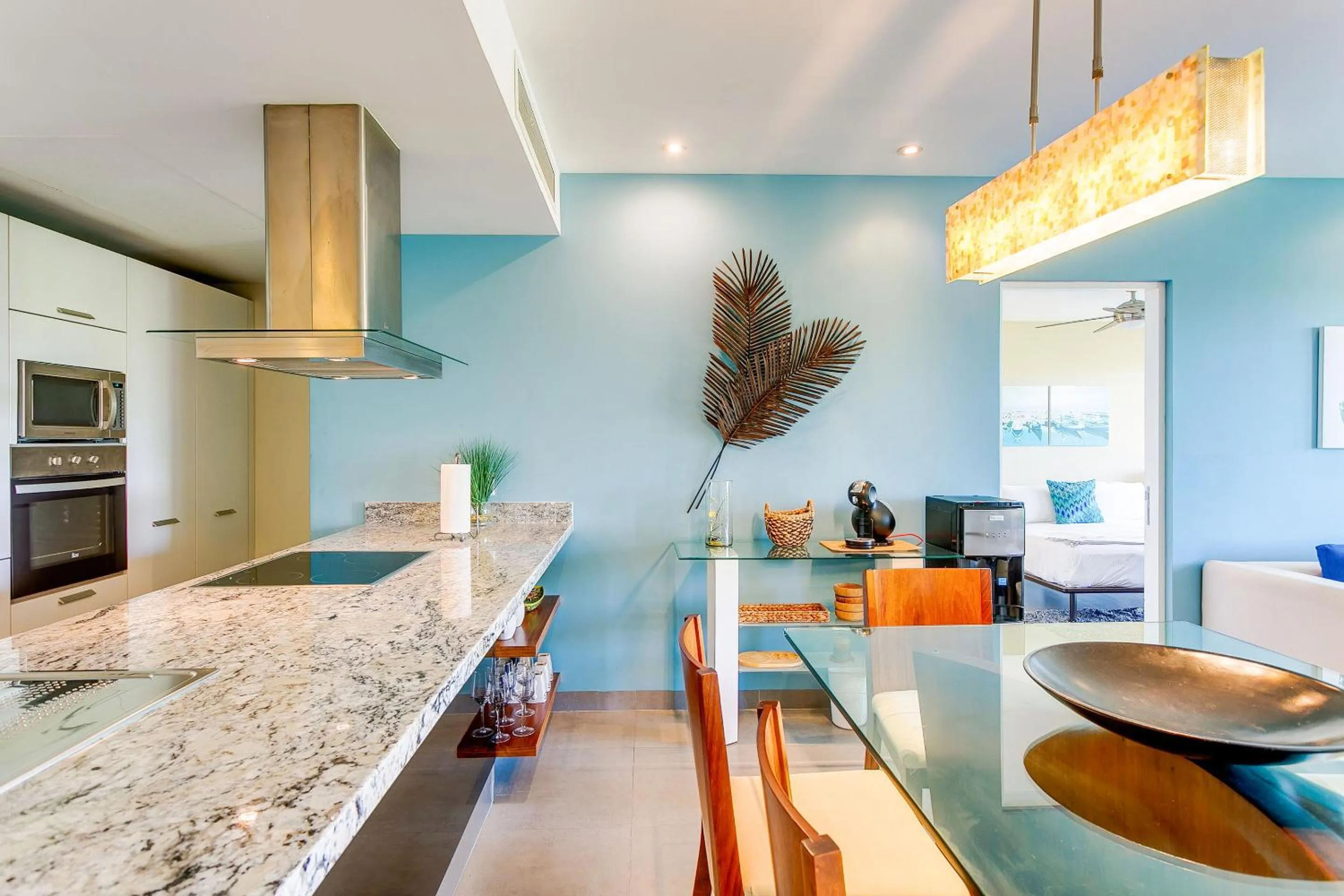 Kitchen or kitchenette in Golfers' Paradise at Nick Price Residences!