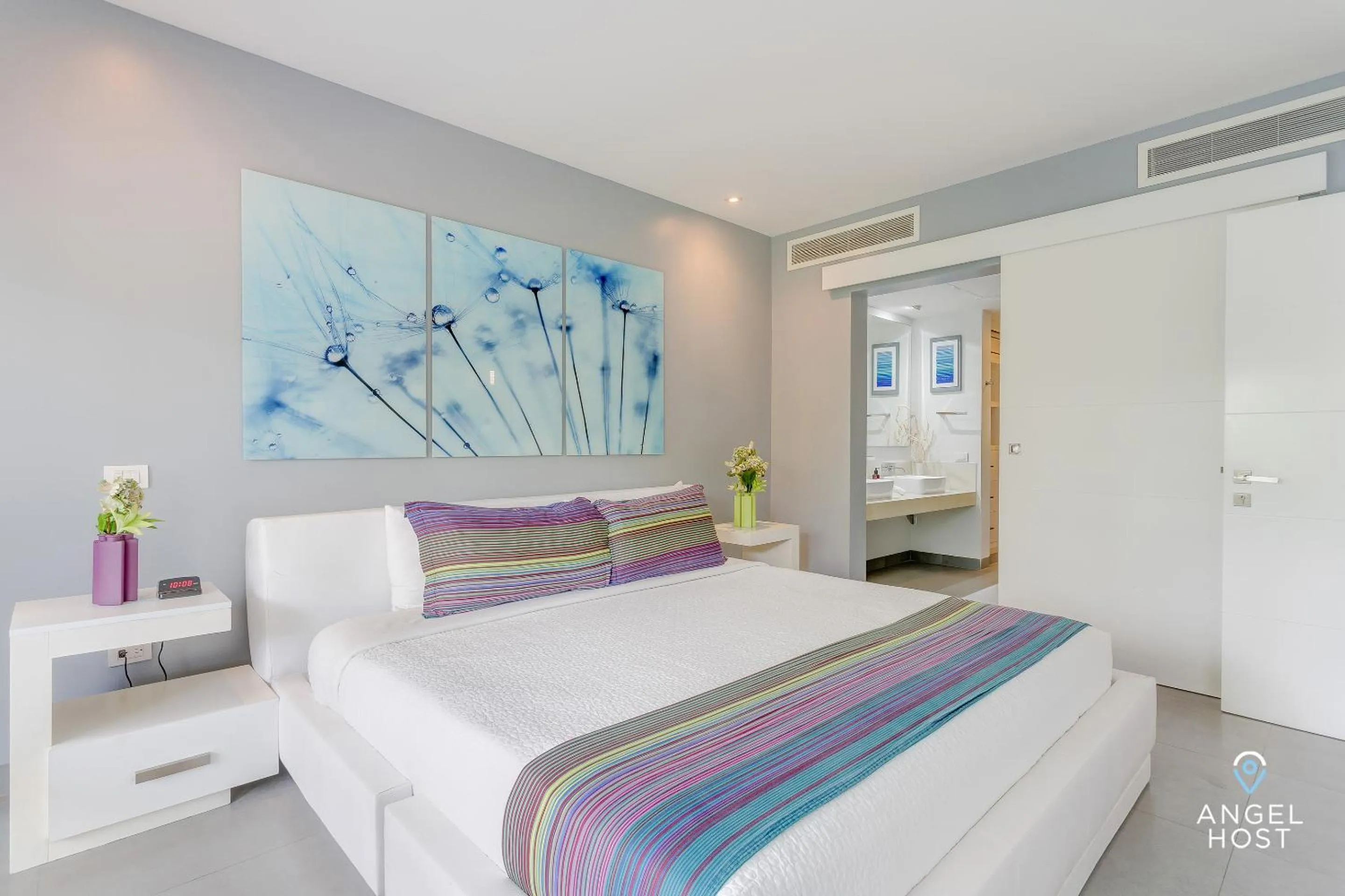Bedroom, Bed in Golfers' Paradise at Nick Price Residences!