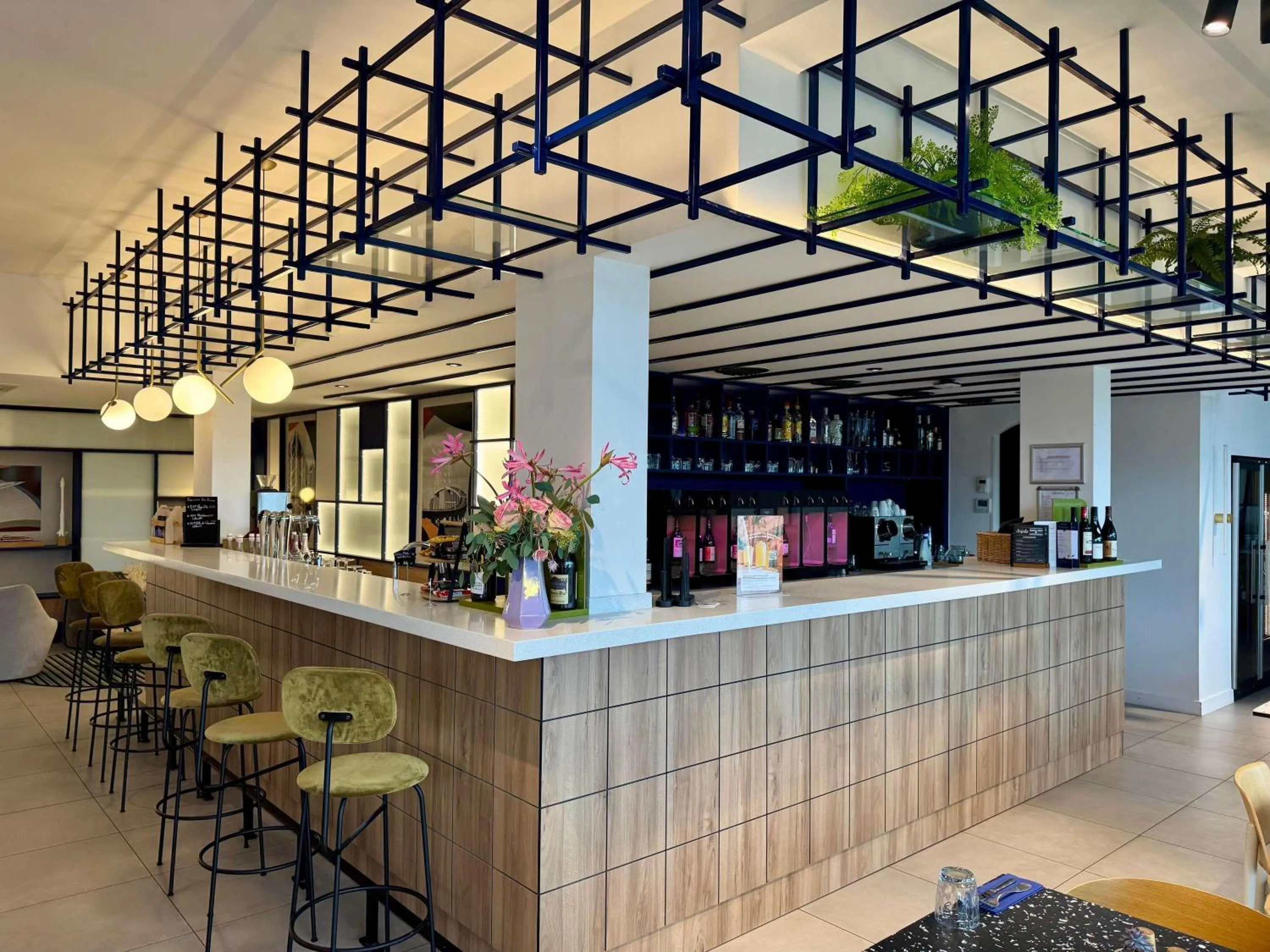 Property building in Mercure Rouen Val de Reuil