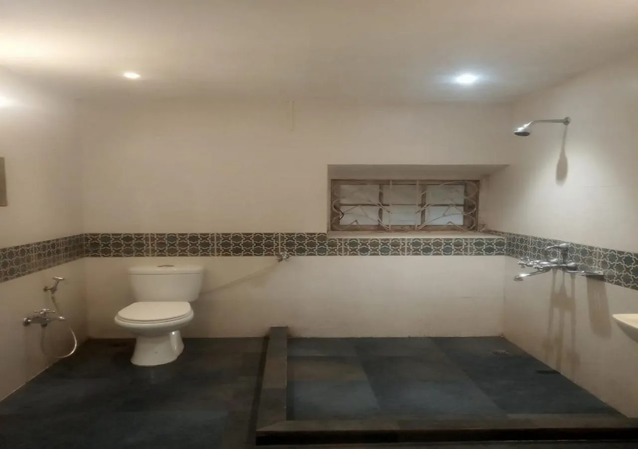 Bathroom in Westend Hotel