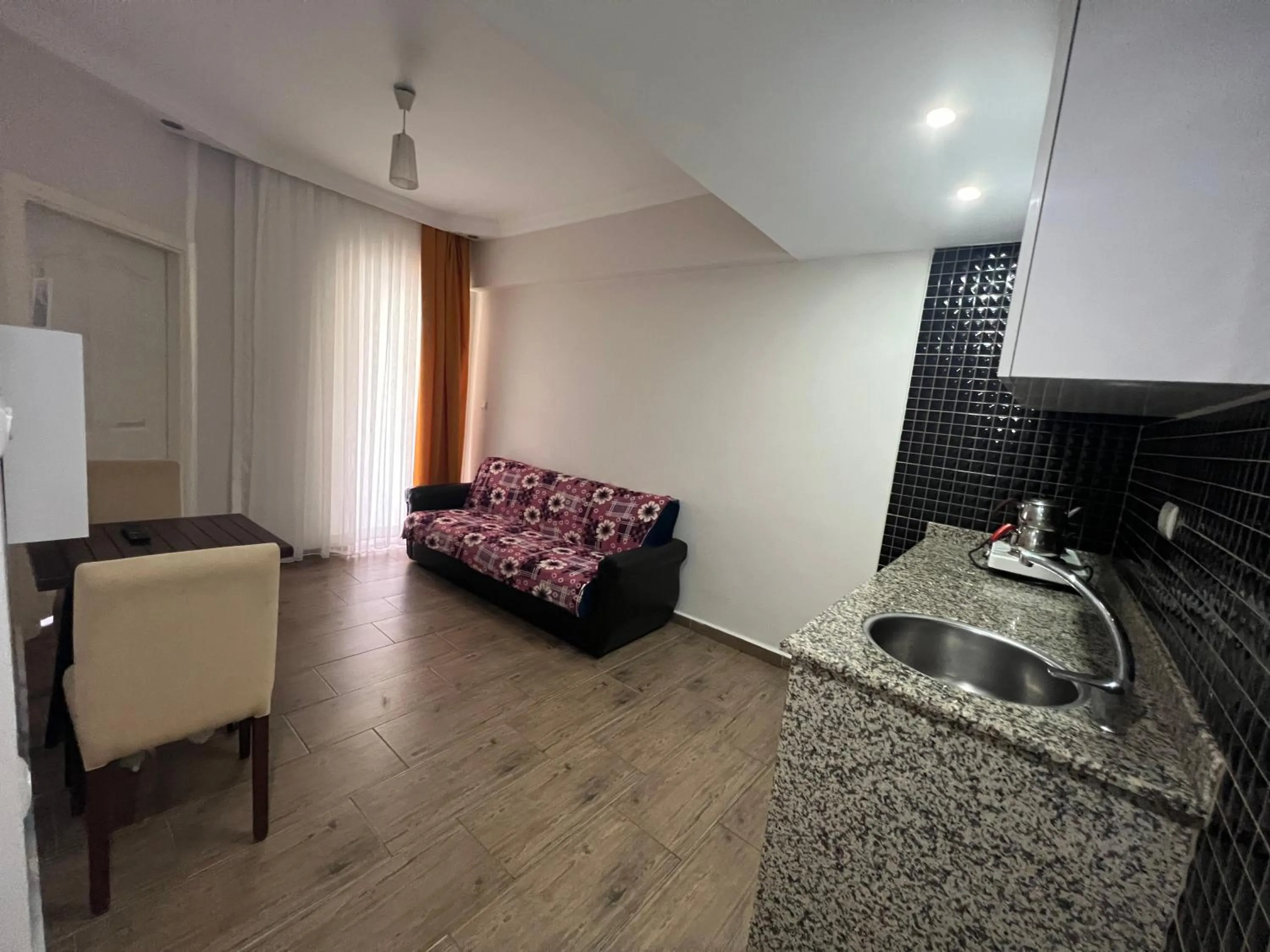 Living room in Alanya Queen Apart Otel