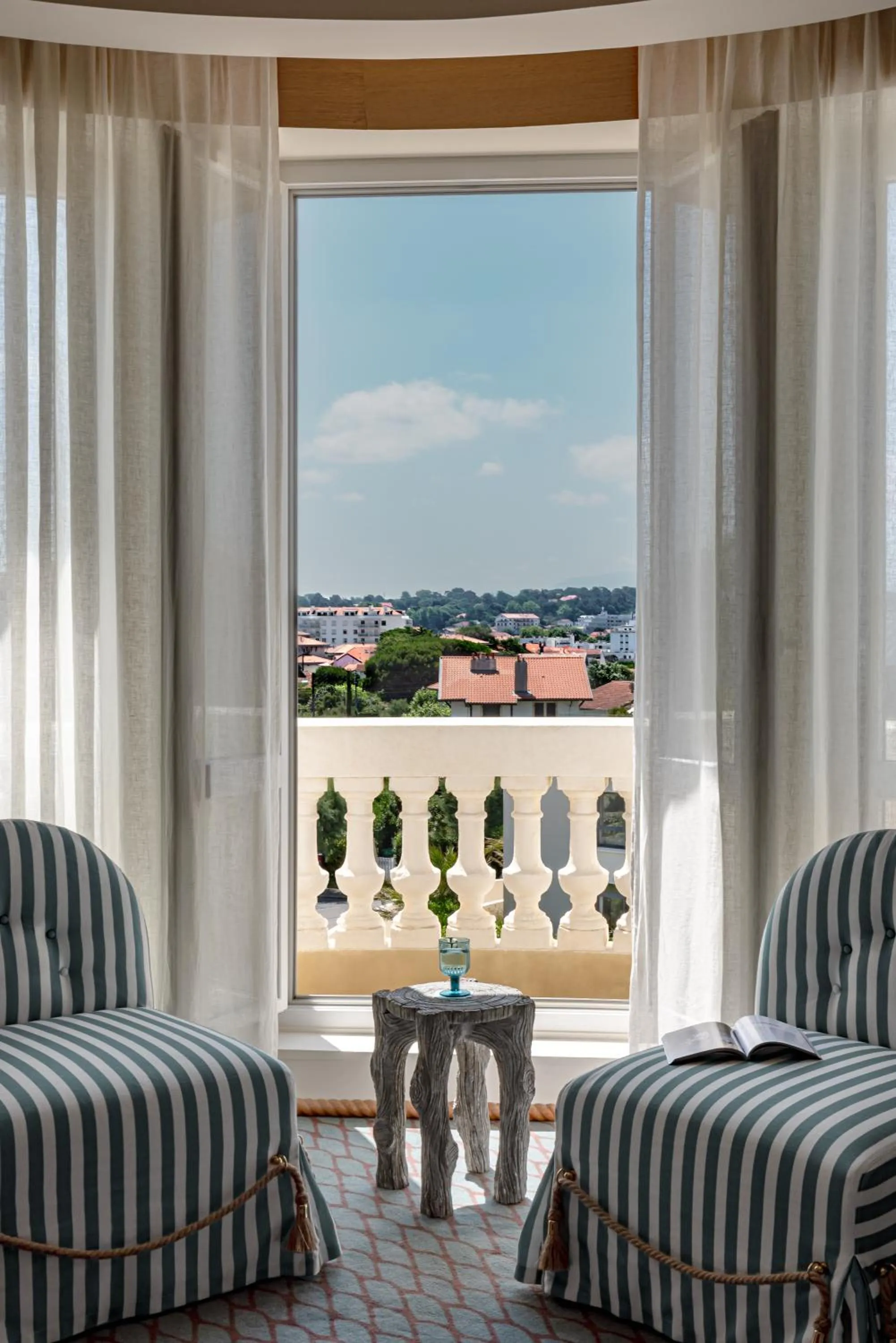 City view in Regina Experimental Biarritz