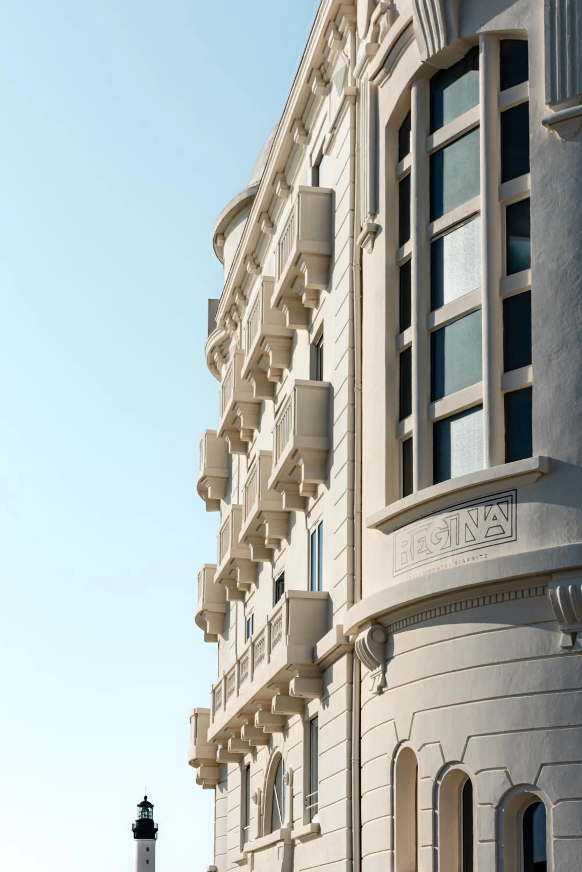 Property building in Regina Experimental Biarritz