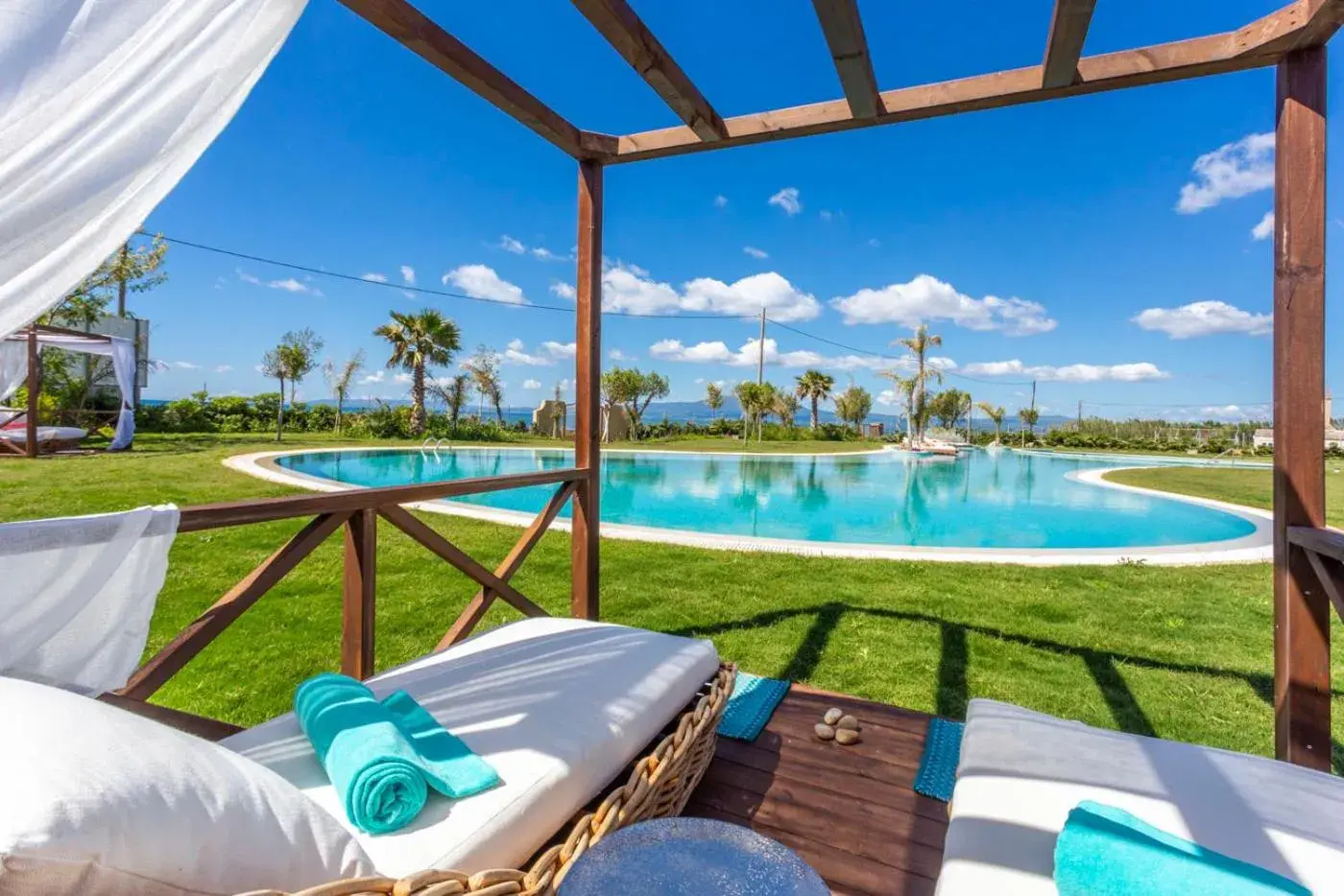 Swimming pool in Elysian Luxury Hotel and Spa Swimming pool in Elysian Luxury Hotel and Spa