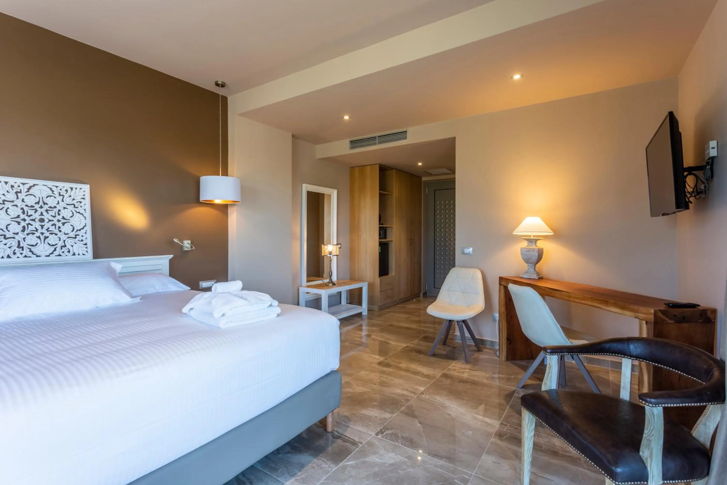 Elysian Luxury Hotel and Spa