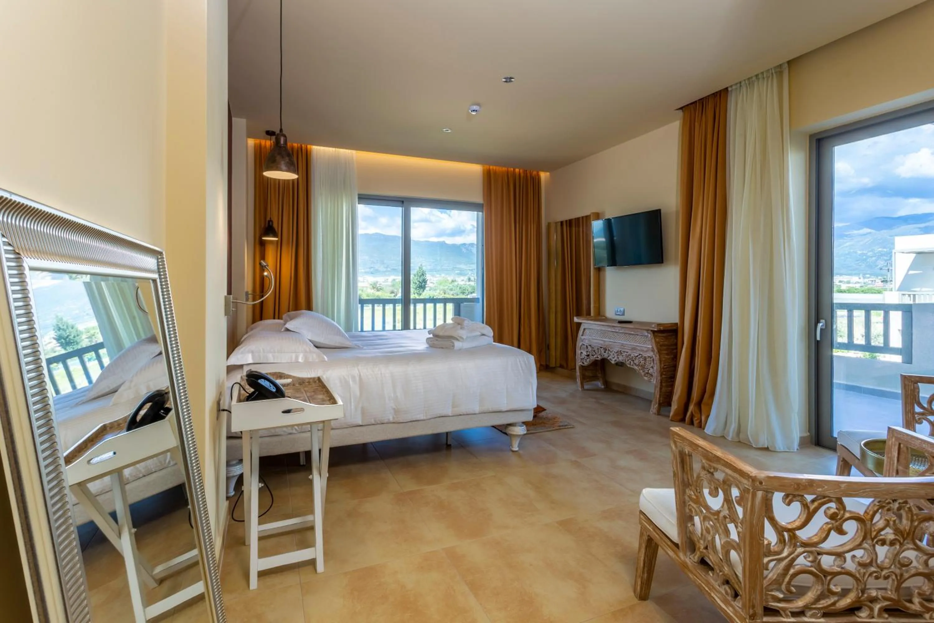 Elysian Luxury Hotel and Spa