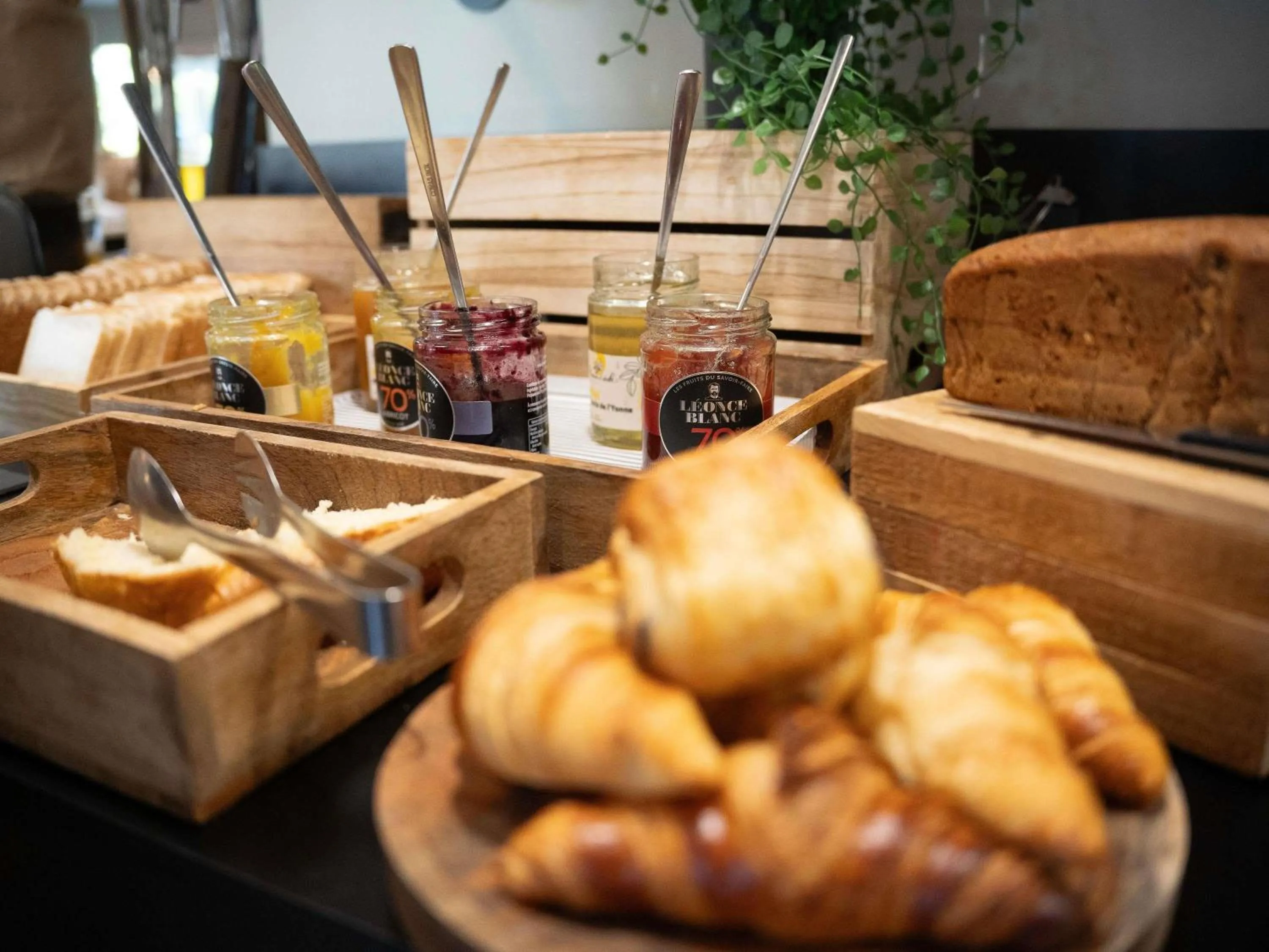 Breakfast in Mercure Auxerre Autoroute du Soleil