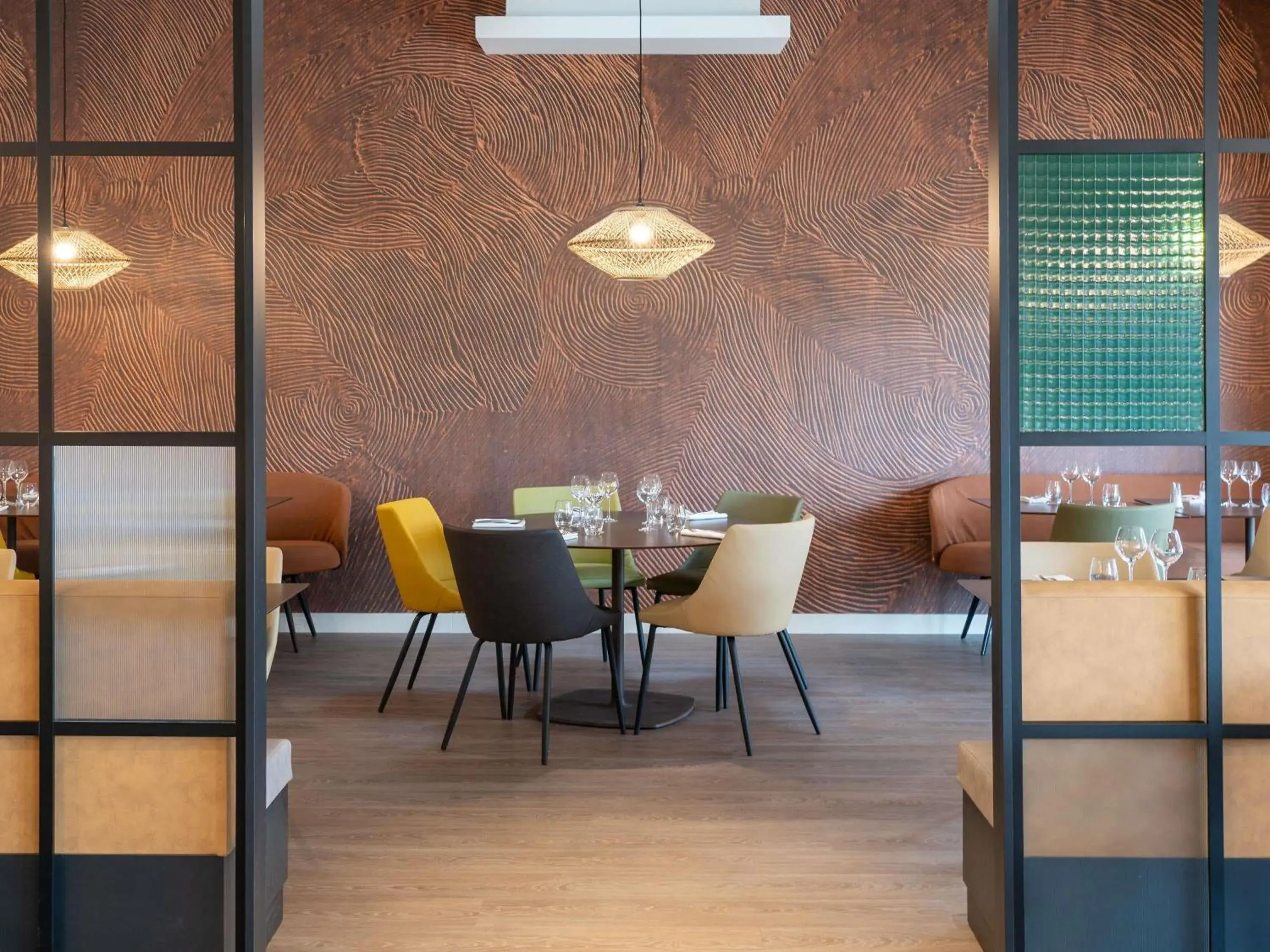 Restaurant/places to eat in Mercure Auxerre Autoroute du Soleil Restaurant/places to eat in Mercure Auxerre Autoroute du Soleil