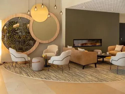 Mercure Auxerre Autoroute du Soleil Mercure Auxerre Autoroute du Soleil