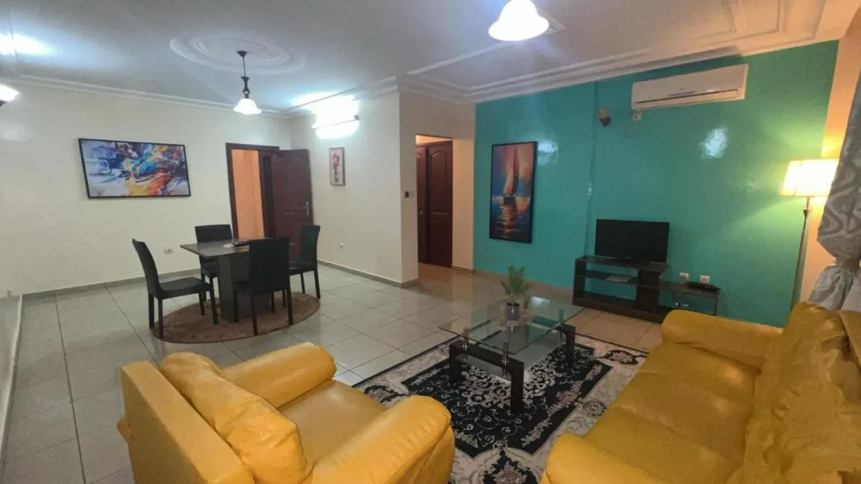 Living room in Résidences hôtelières Micheline et Emile BASTOS