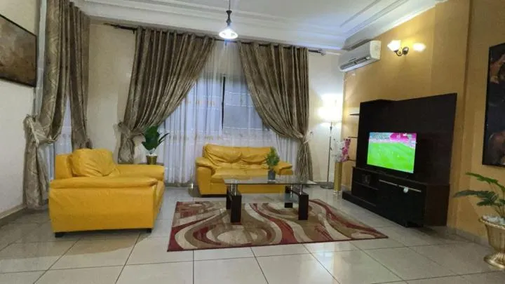 Living room in Résidences hôtelières Micheline et Emile BASTOS