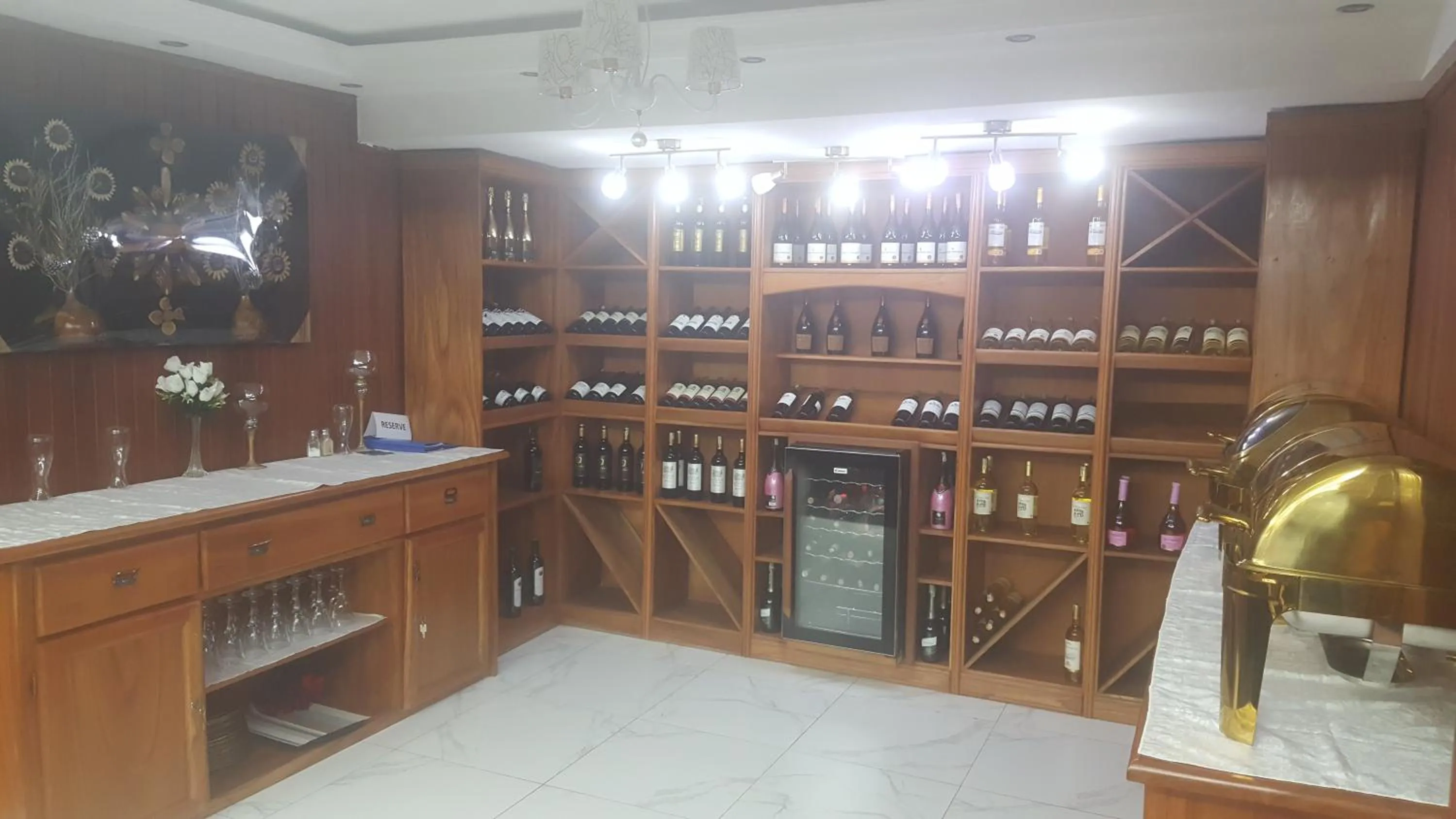 Lounge or bar in Résidences hôtelières Micheline et Emile BASTOS