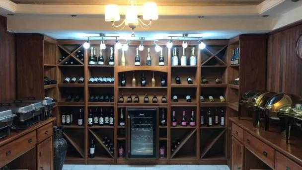 Restaurant/places to eat in Résidences hôtelières Micheline et Emile BASTOS