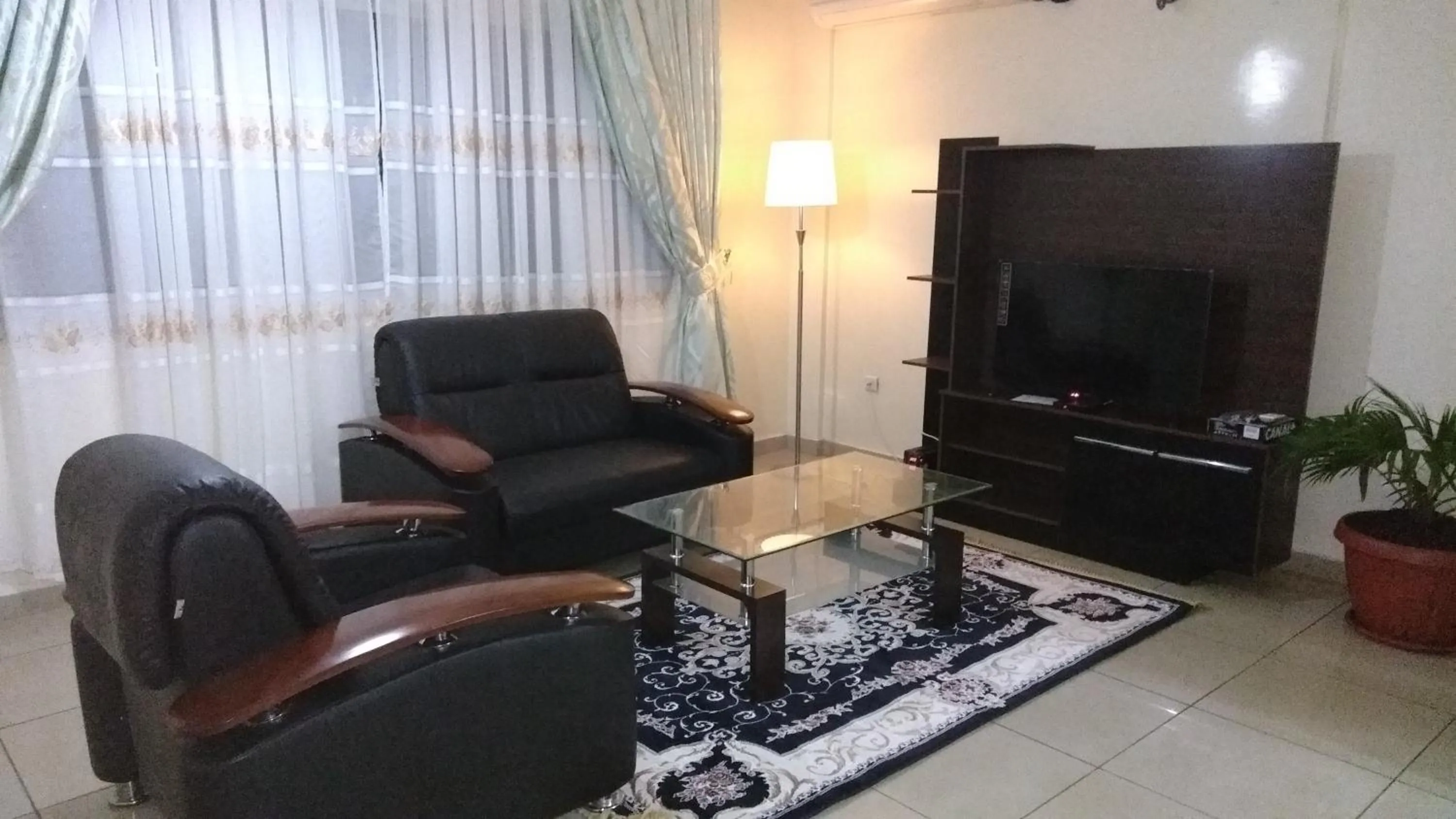 Living room in Résidences hôtelières Micheline et Emile BASTOS