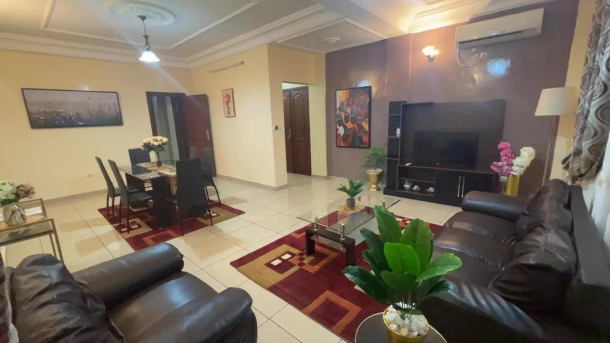 Living room in Résidences hôtelières Micheline et Emile BASTOS