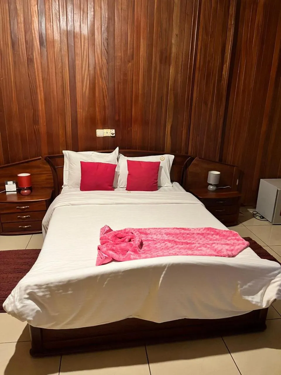 Bed in Résidences hôtelières Micheline et Emile BASTOS