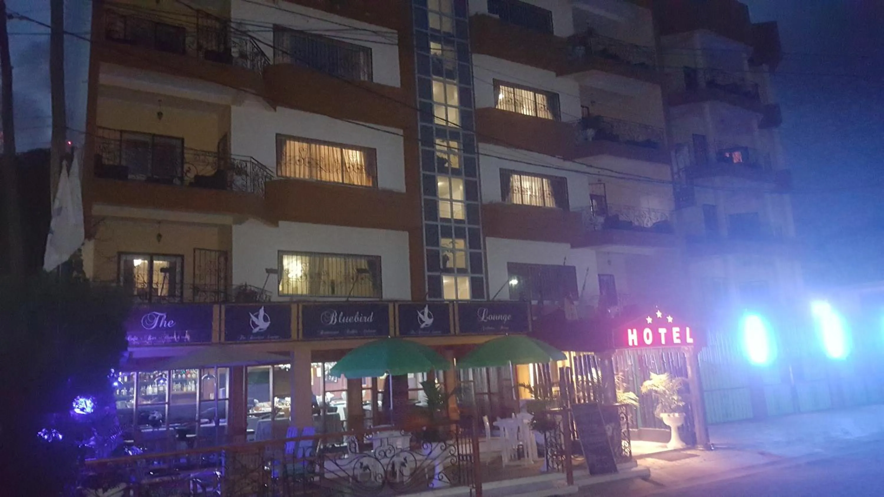 Property building in Résidences hôtelières Micheline et Emile BASTOS