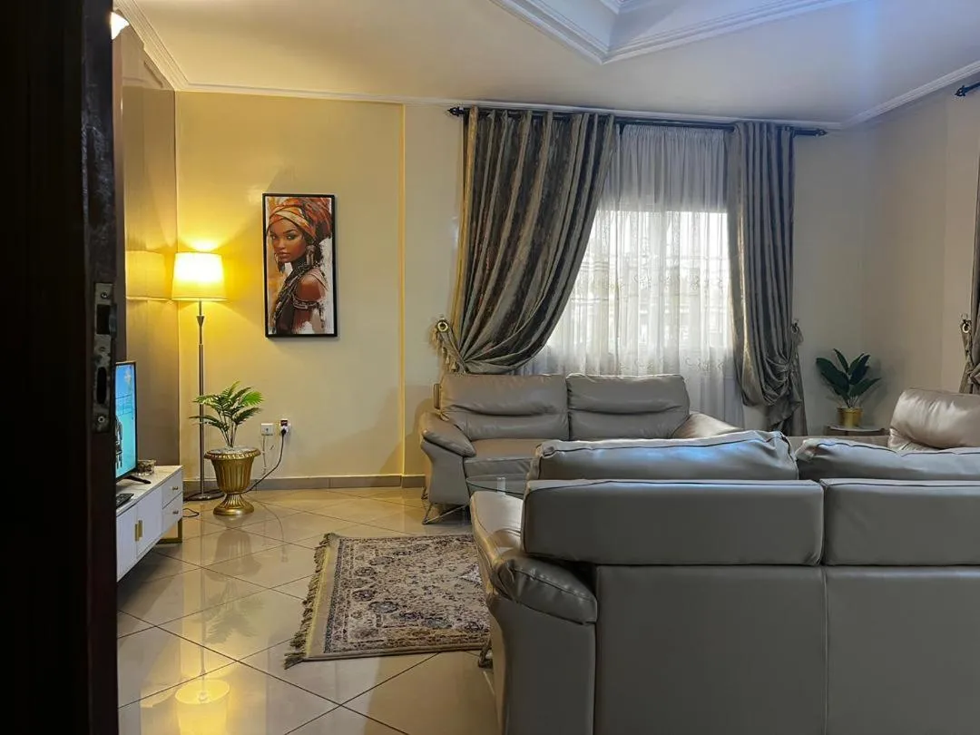 Living room in Résidences hôtelières Micheline et Emile BASTOS