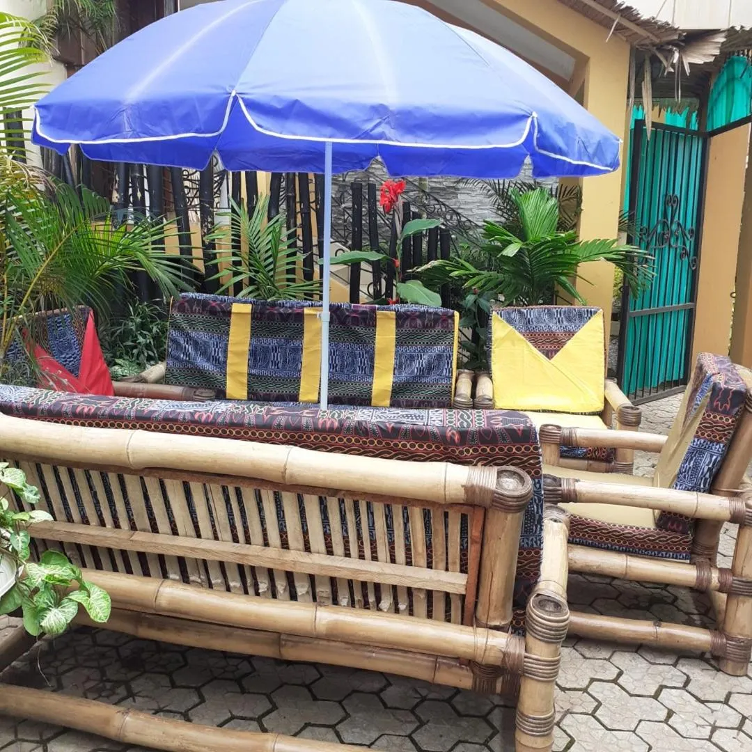 Garden in Résidences hôtelières Micheline et Emile BASTOS