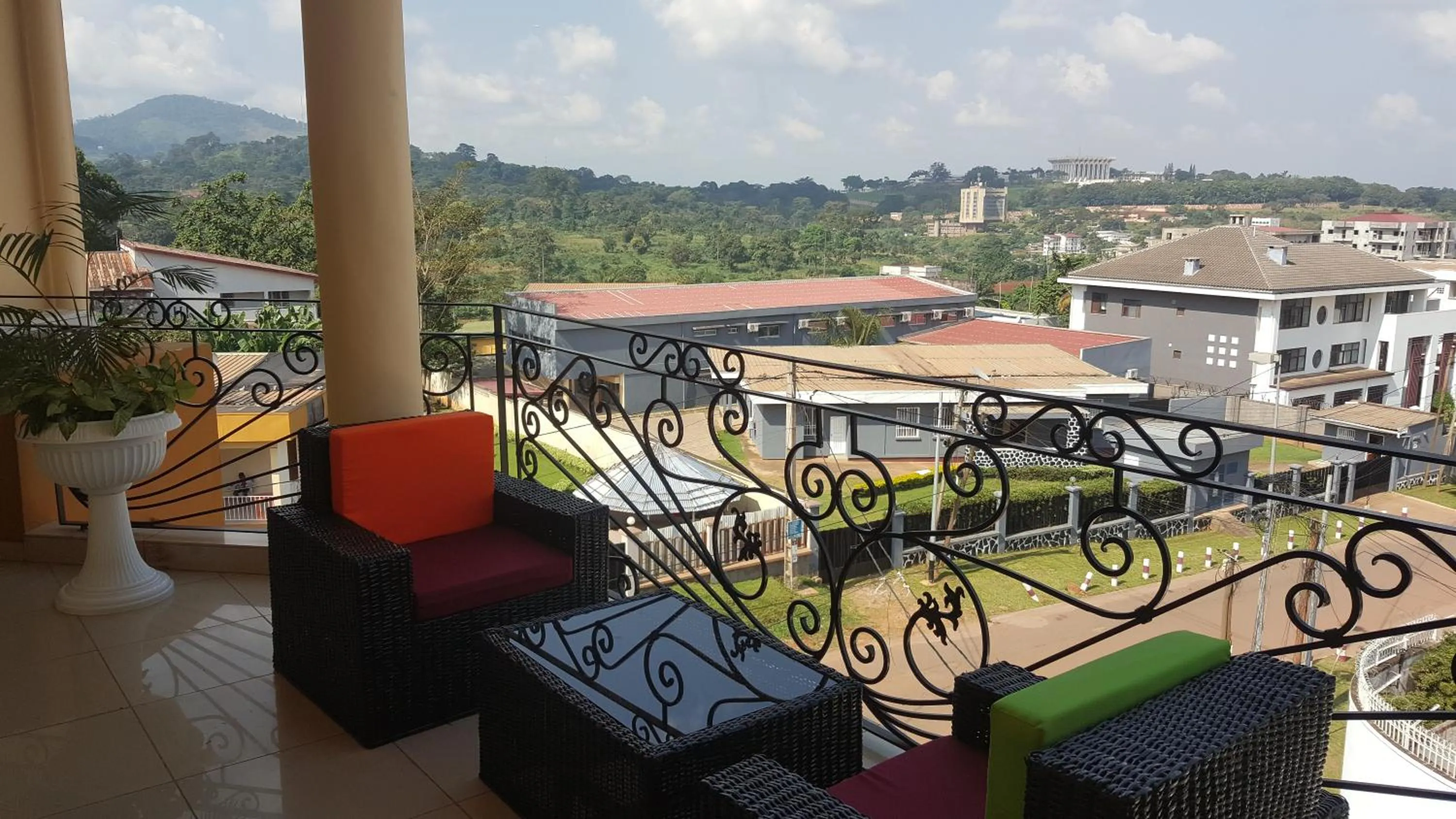 Balcony/Terrace in Résidences hôtelières Micheline et Emile BASTOS