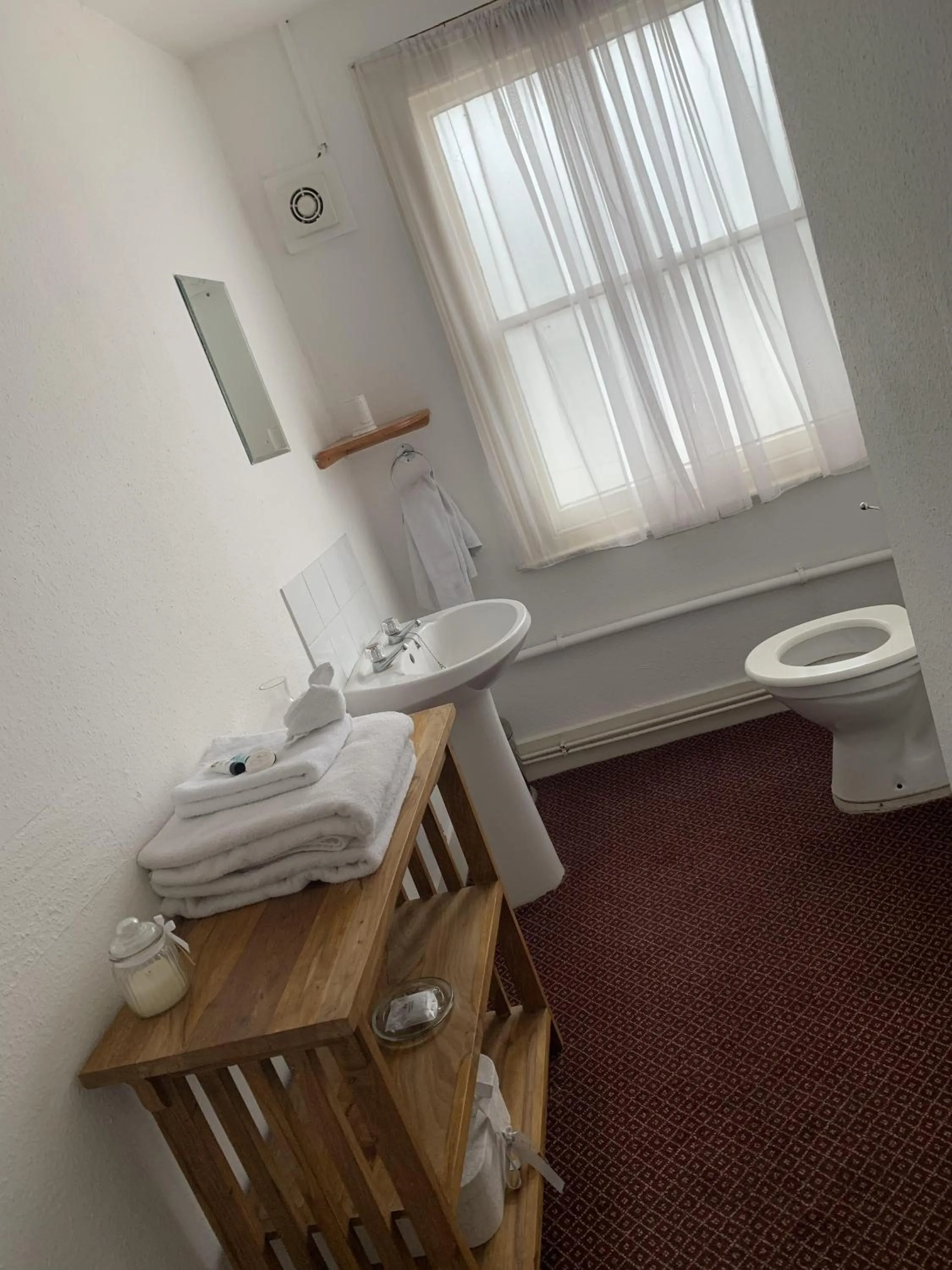 Bathroom in The Prince of Wales