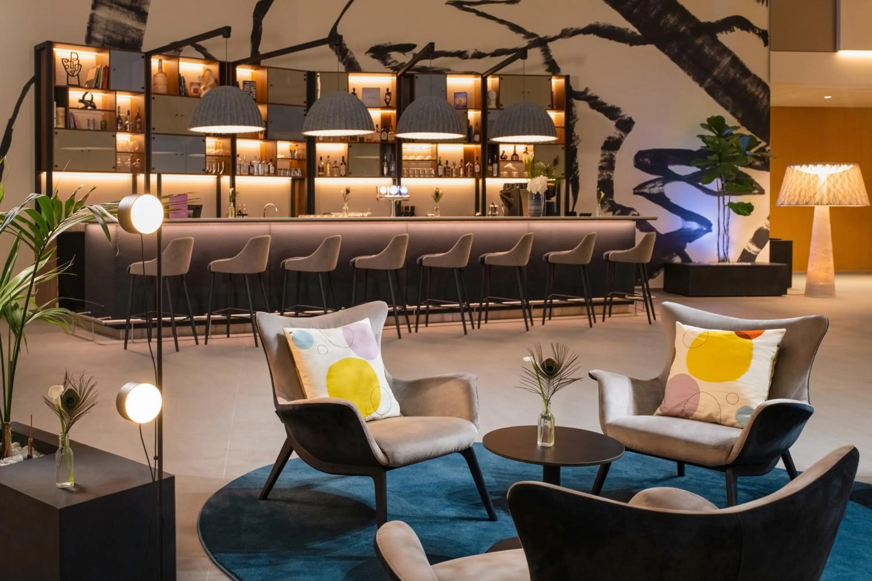 Restaurant/places to eat in Mercure Geneva Airport