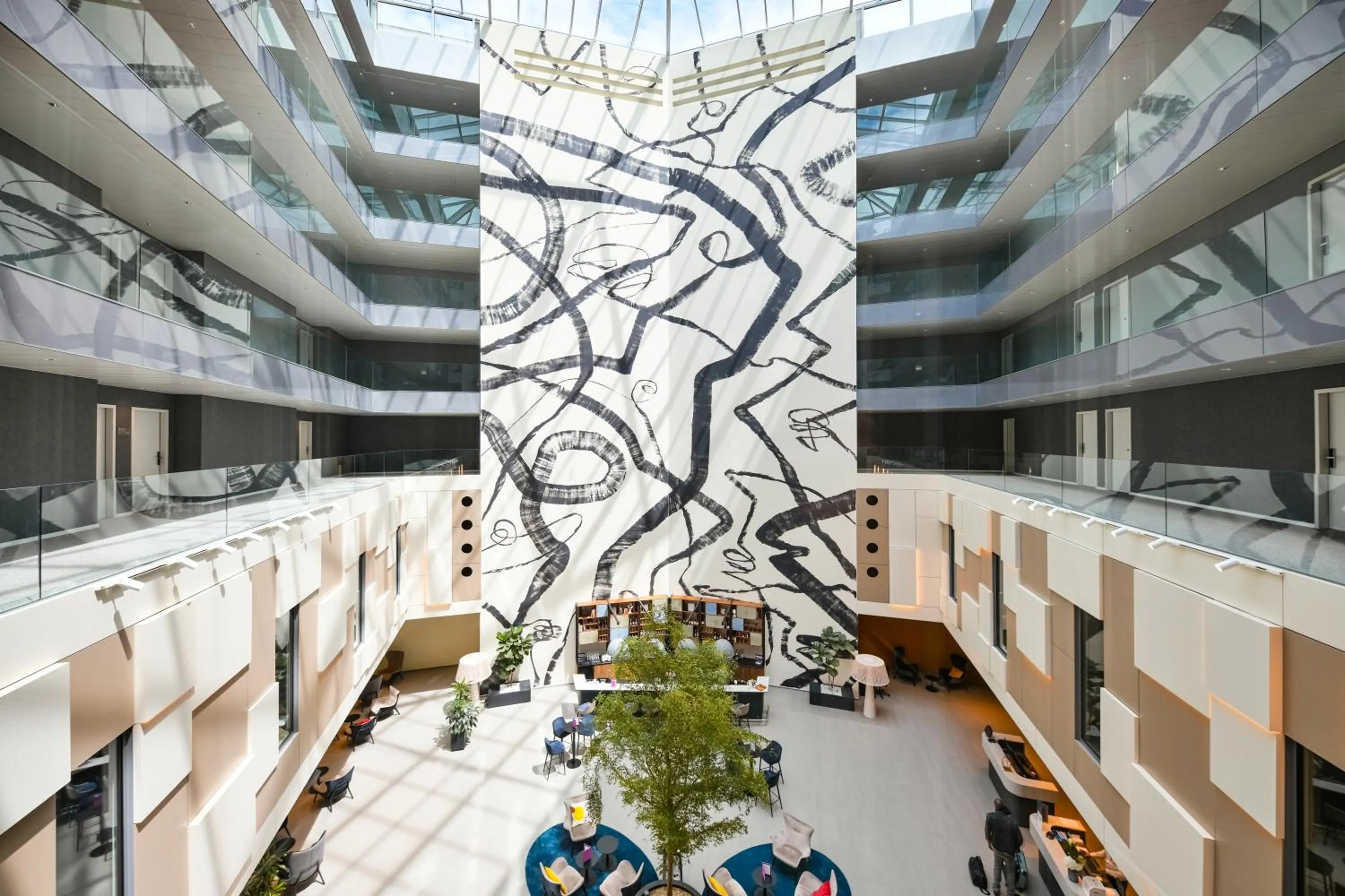 Property building in Mercure Geneva Airport