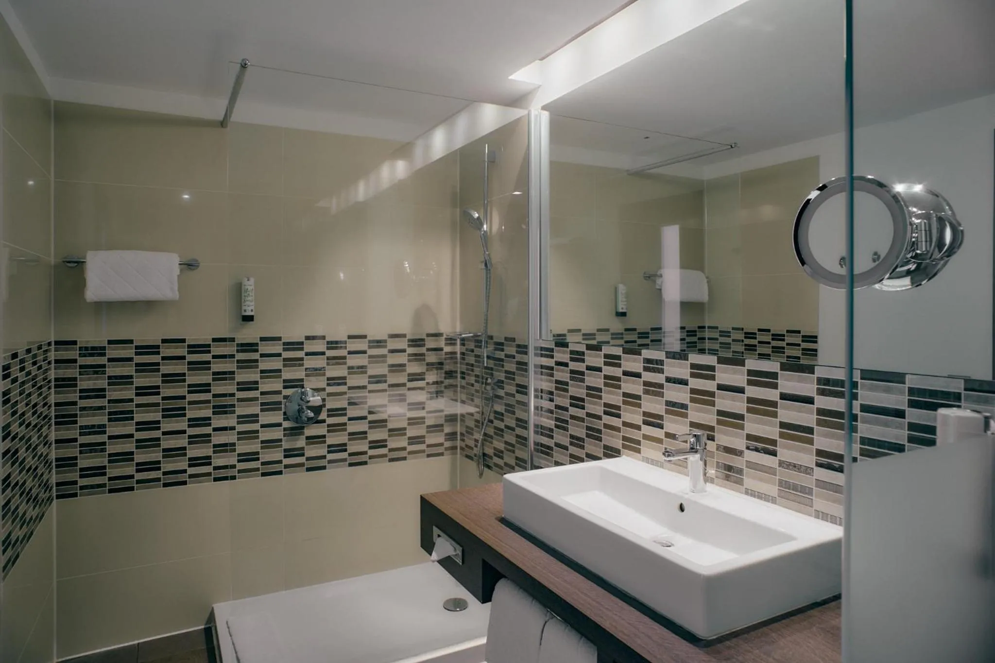 Bathroom in Aparthotel Treudelberg Hamburg