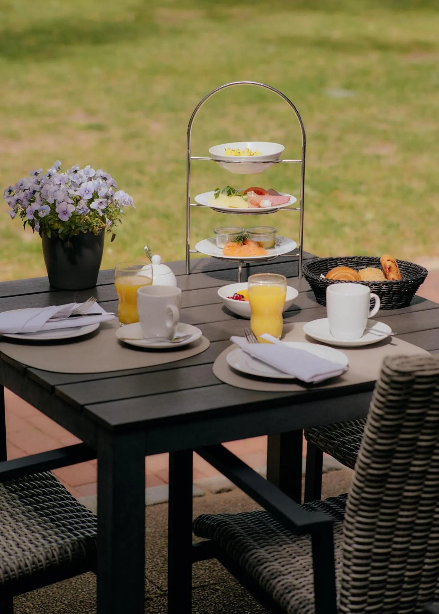 Food and drinks in Aparthotel Treudelberg Hamburg