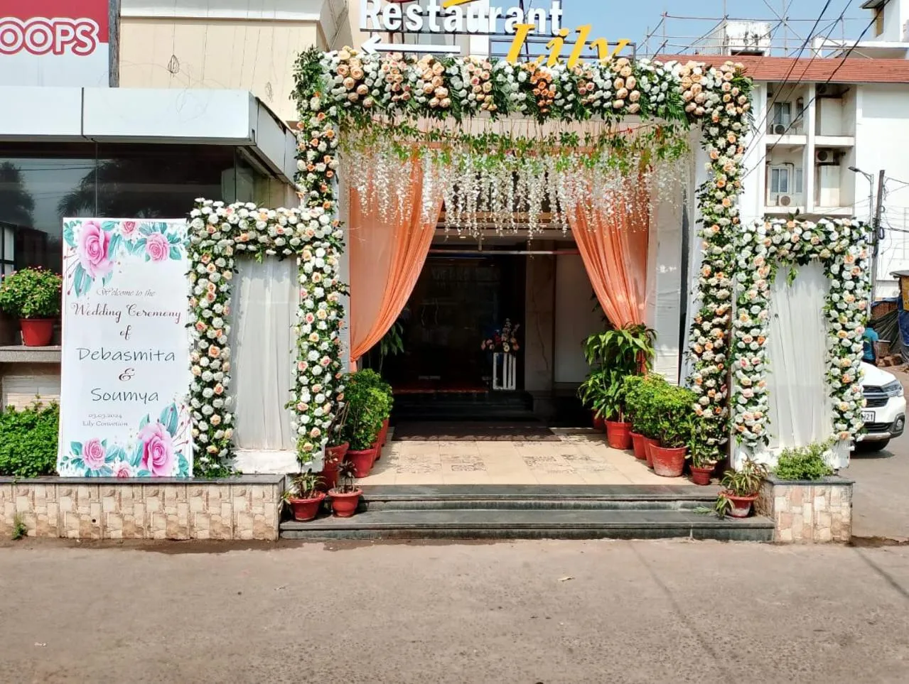 Property building in Hotel Pushpak