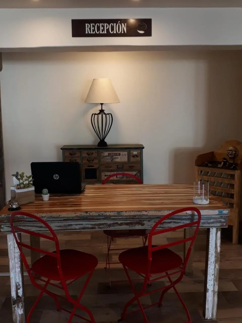 Lobby or reception in Fitz Roy Hostería de Montaña - El Chaltén