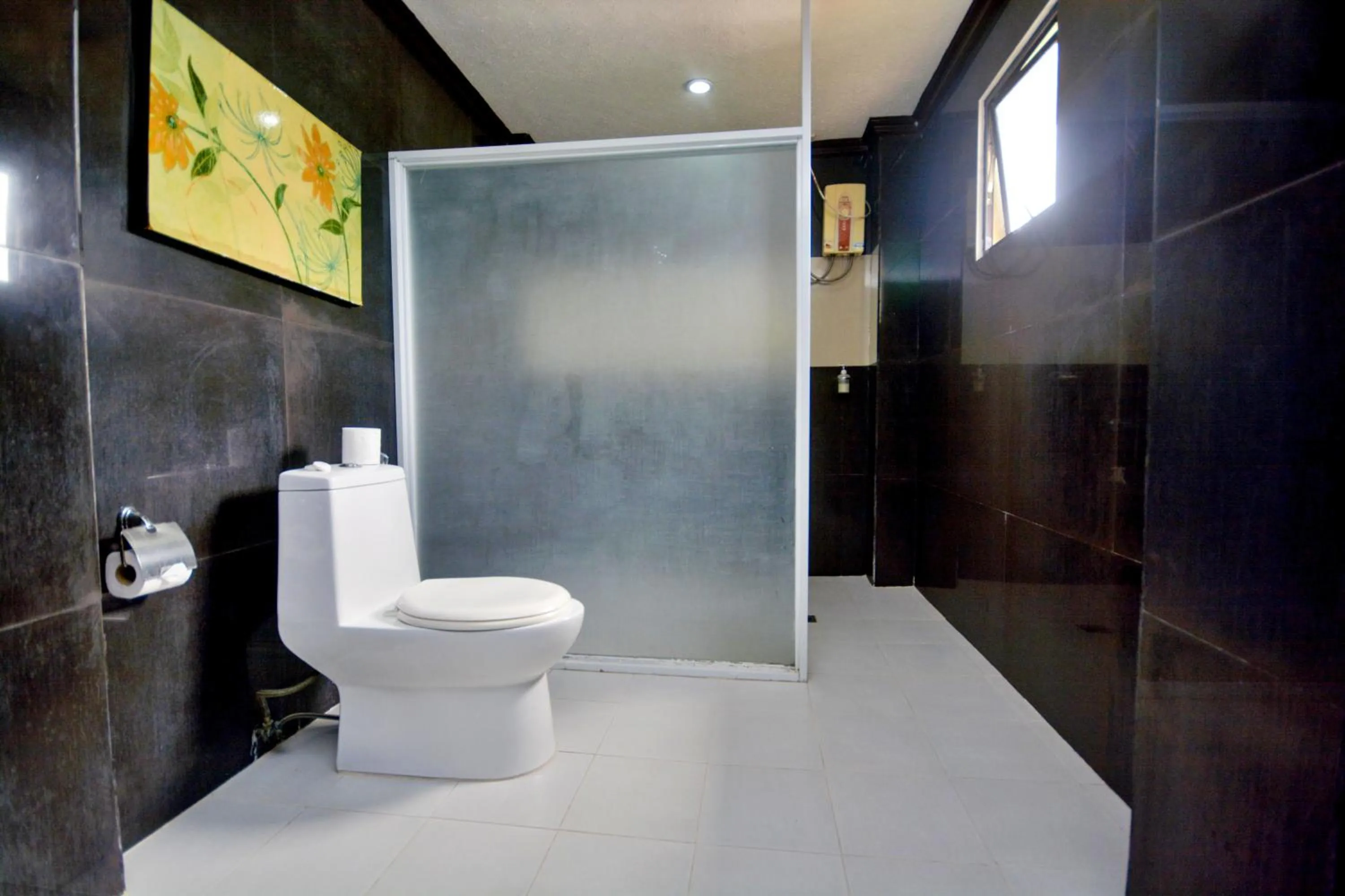 Bathroom in Bamboo Beach Resort & Restaurant
