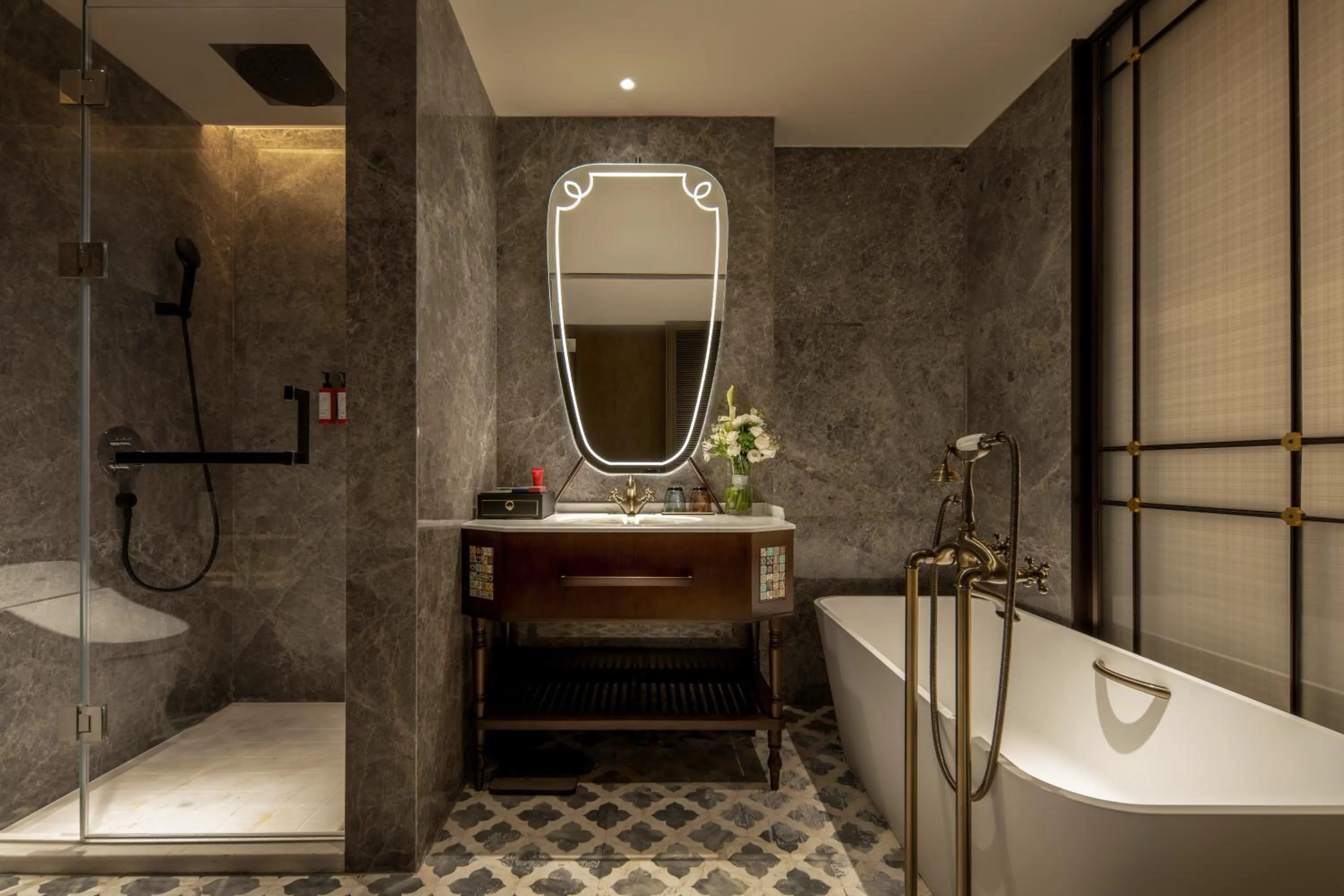 Bathroom in Xiamen Lujiang Harbourview Hotel